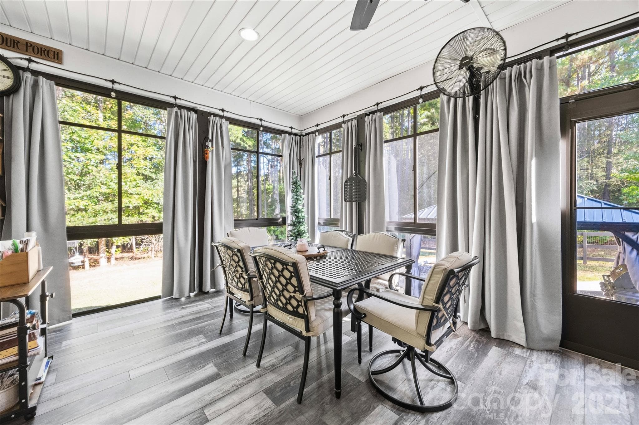 Single Family Residence at 2072 Old Ferry Lane, Lancaster, photo 29 of 45