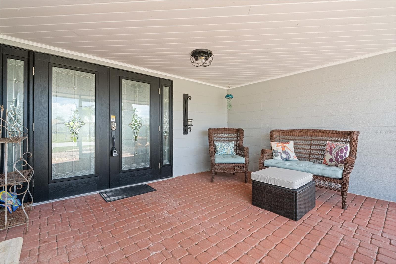 Single Family Residence at 2211 PALM TREE DR, PUNTA GORDA, photo 18 of 60