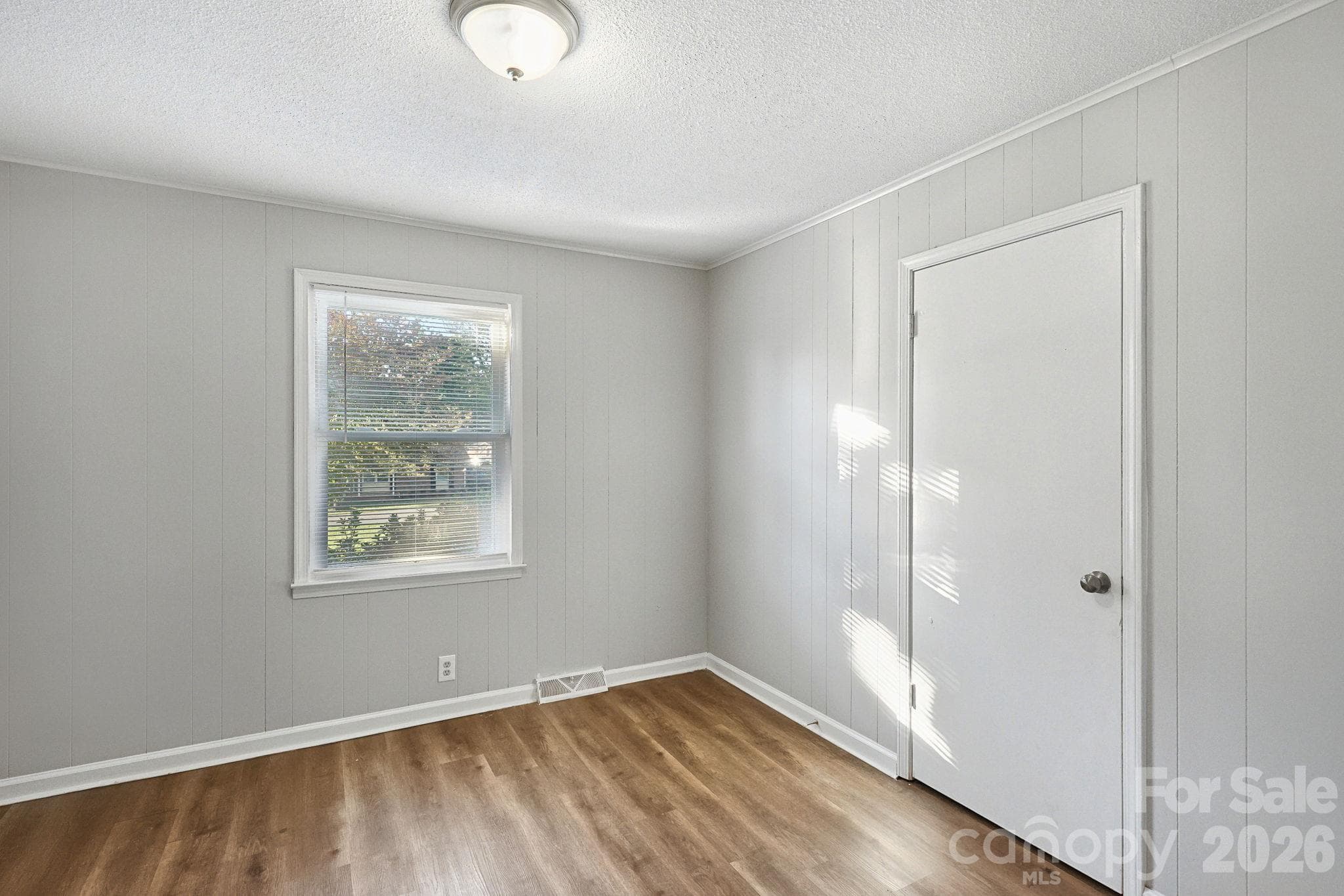 Single Family Residence at 1316 Mayberry Road, Dallas, photo 18 of 39