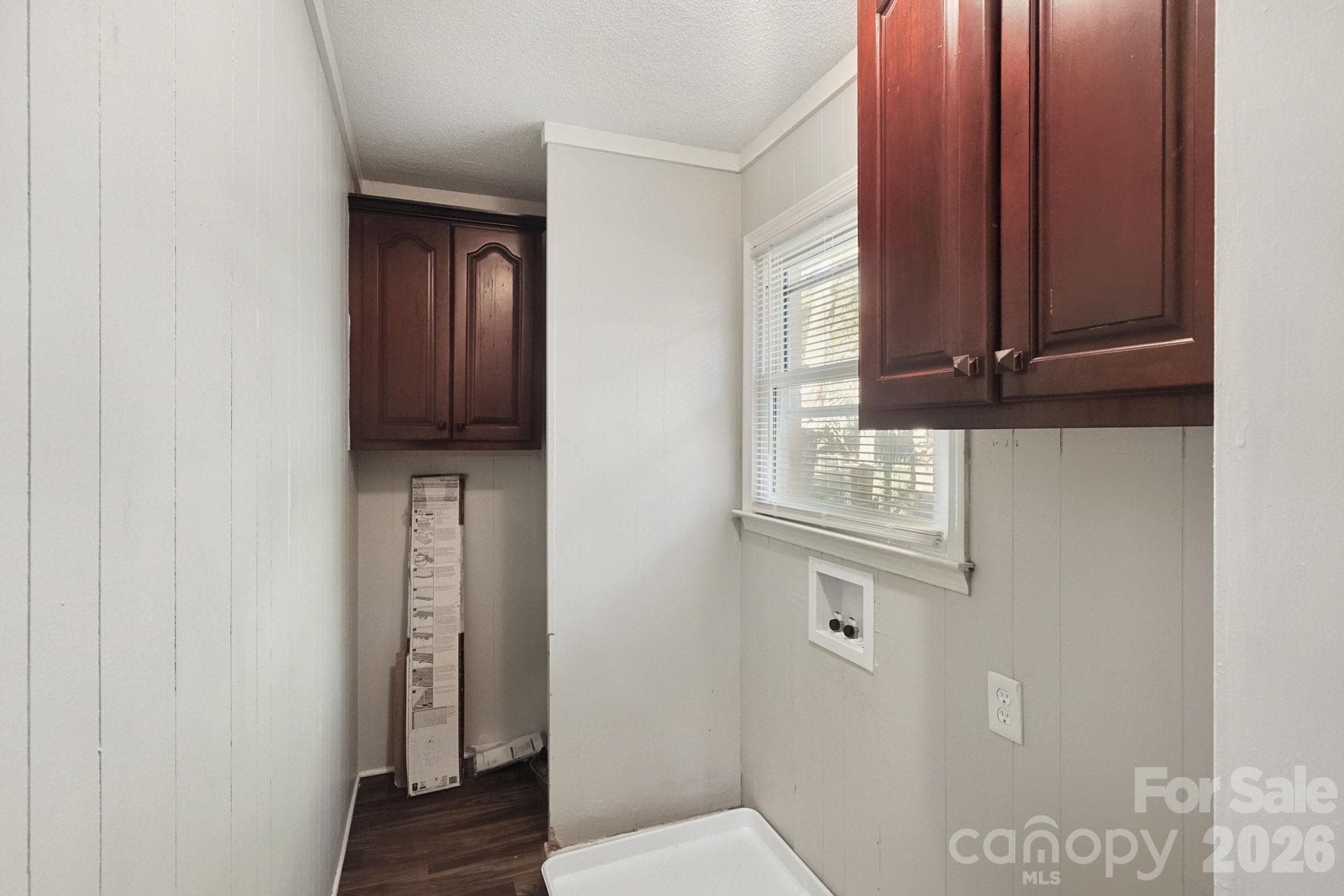 Single Family Residence at 1316 Mayberry Road, Dallas, photo 28 of 39