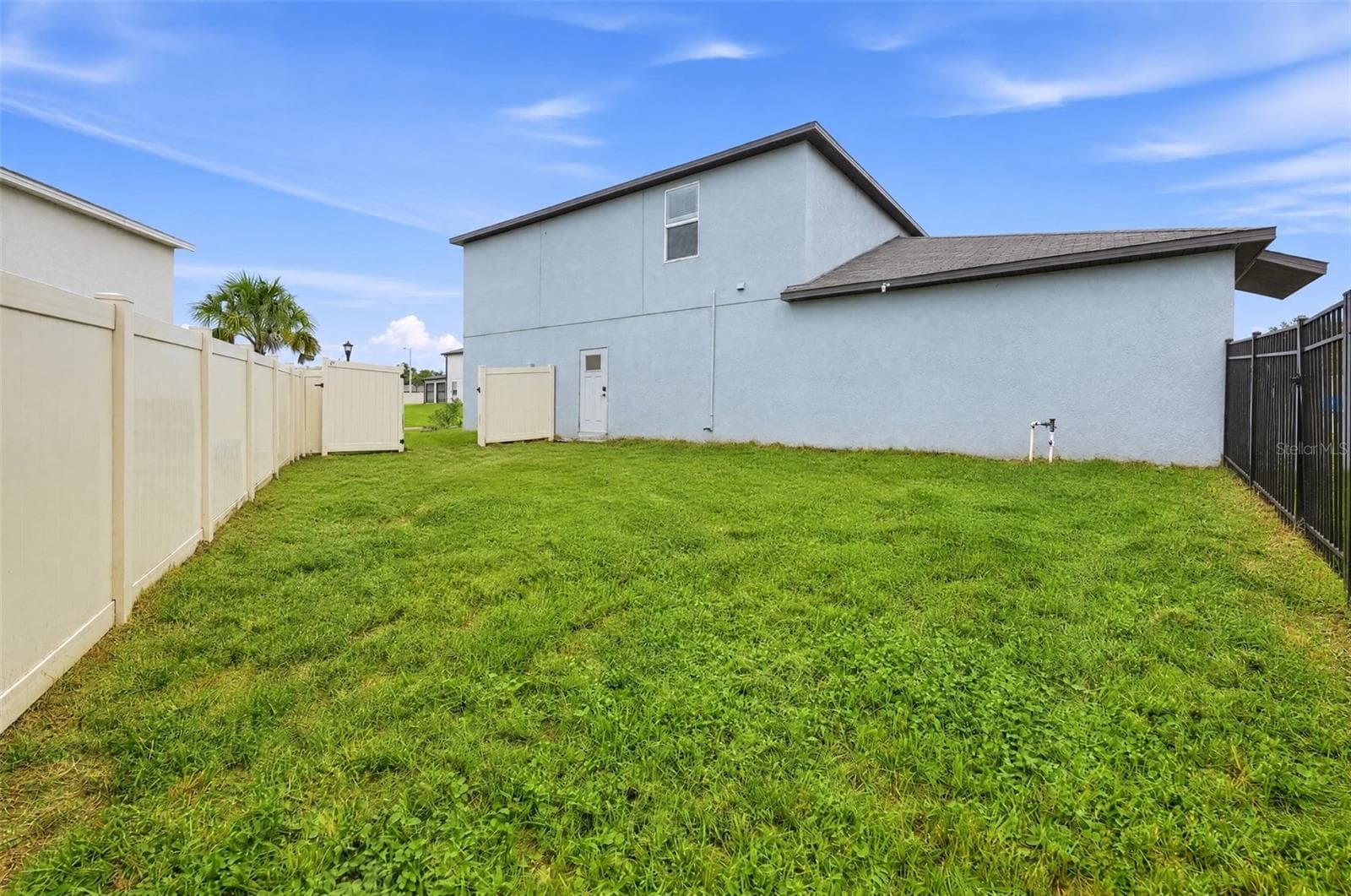 Single Family Residence at 4974 EAGLE ROCK DR, WIMAUMA, photo 7 of 90