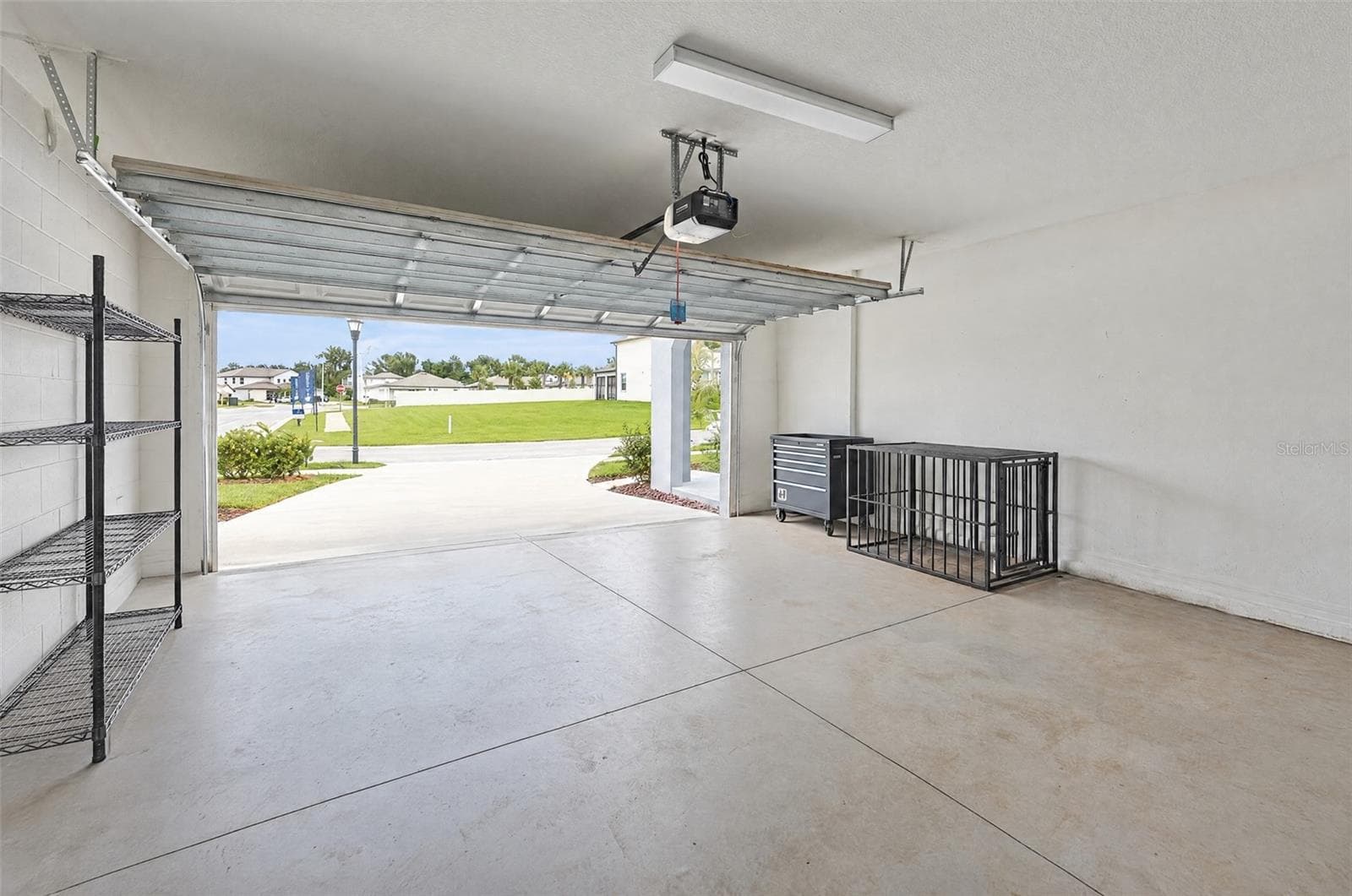 Single Family Residence at 4974 EAGLE ROCK DR, WIMAUMA, photo 15 of 90