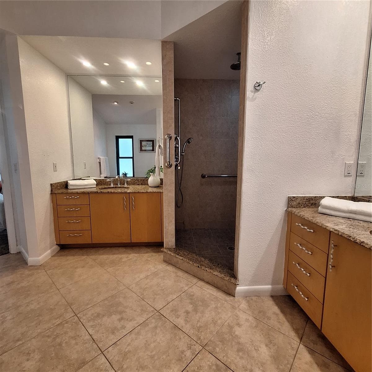 Single Family Residence at 267 MONTE CRISTO BLVD, TIERRA VERDE, photo 32 of 61
