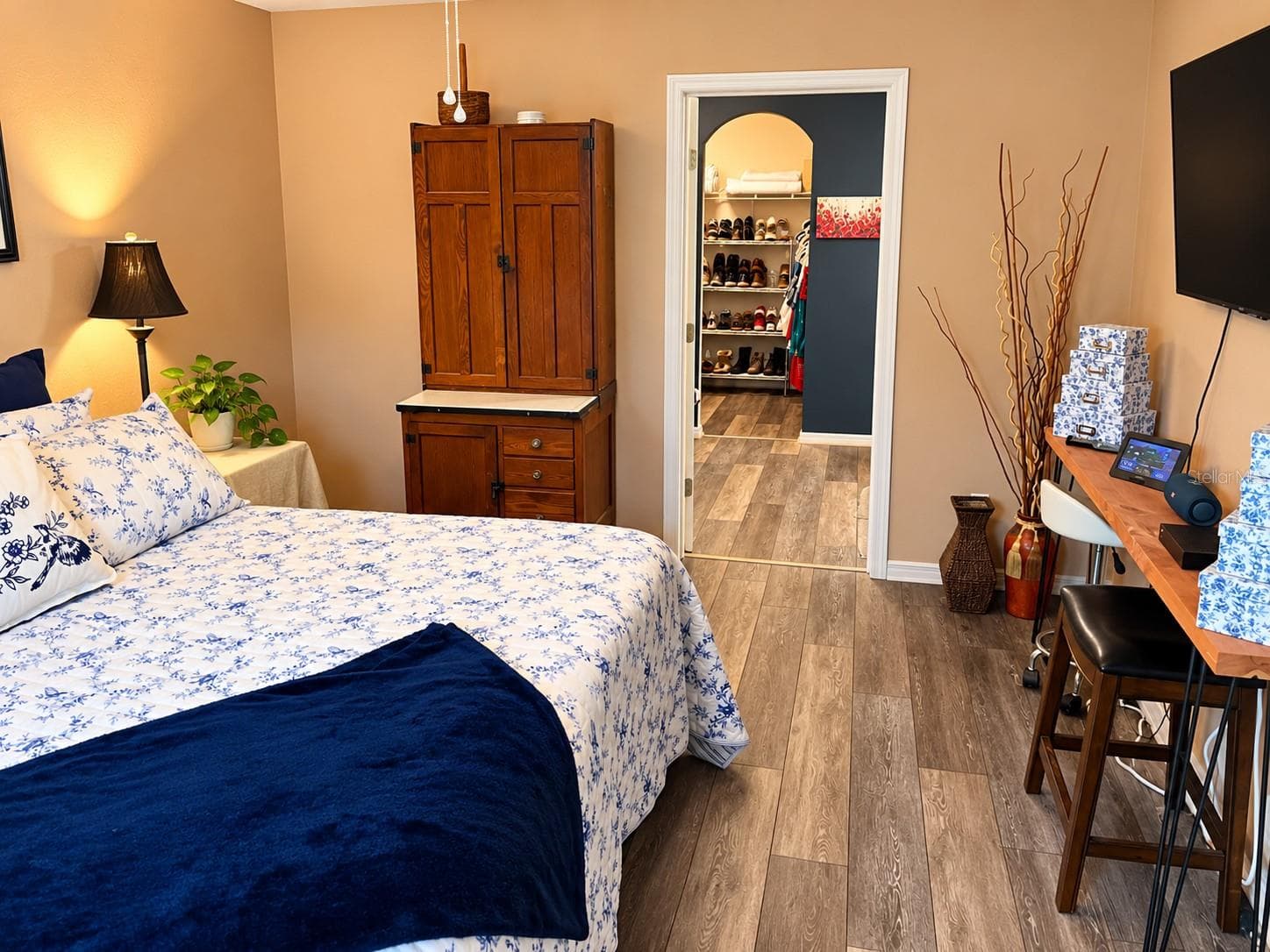 Single Family Residence at 414 MILES BLVD, DUNDEE, photo 14 of 23