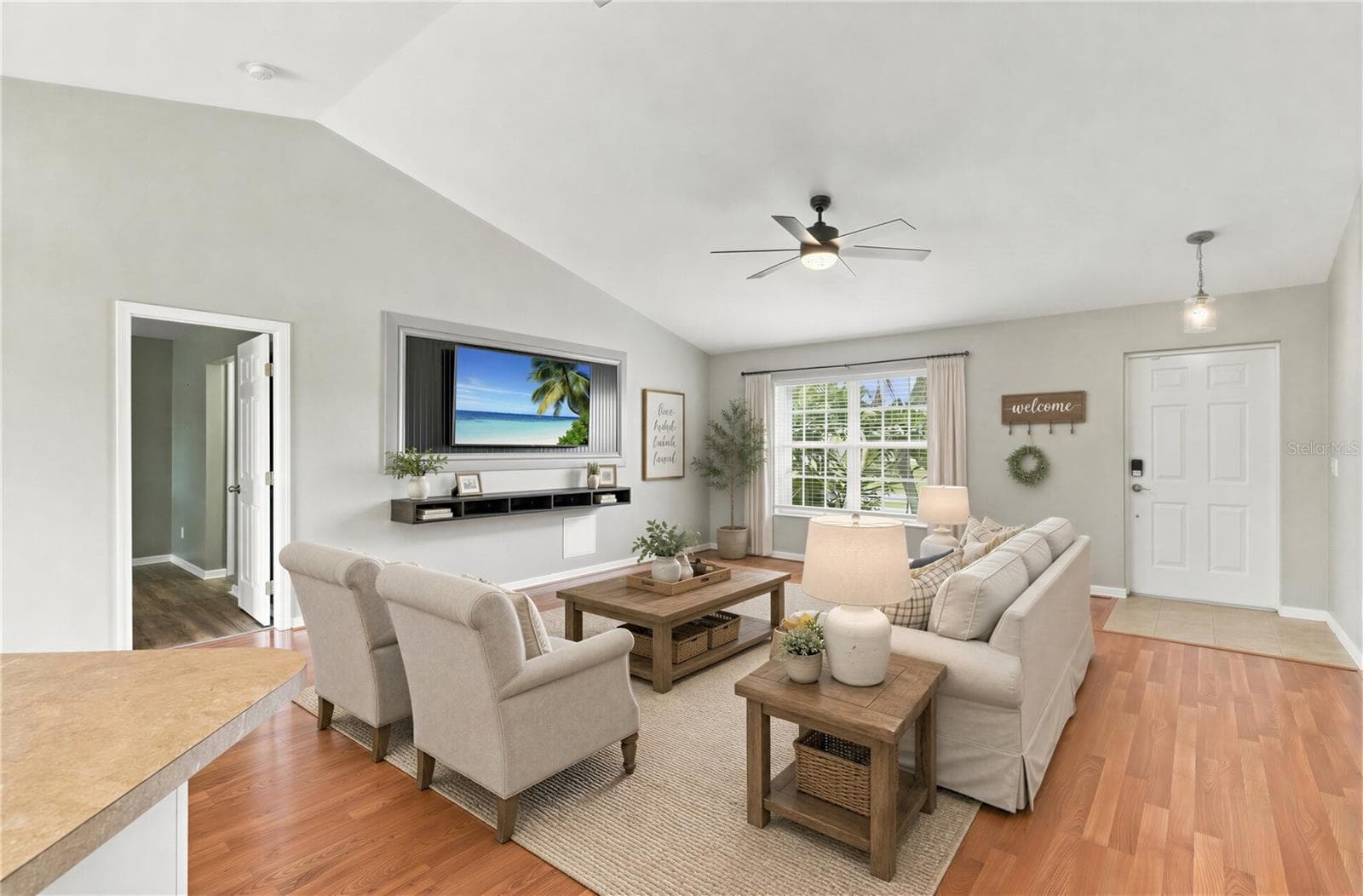 Virtaully Staged - 304 NE 20TH TER, CAPE CORAL