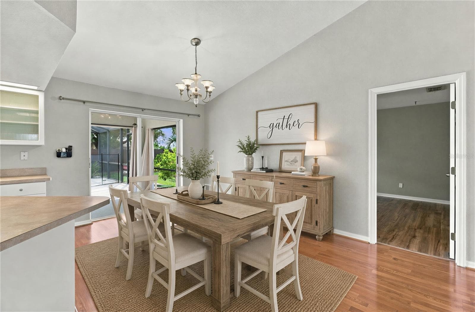 Virtaully Staged - 304 NE 20TH TER, CAPE CORAL
