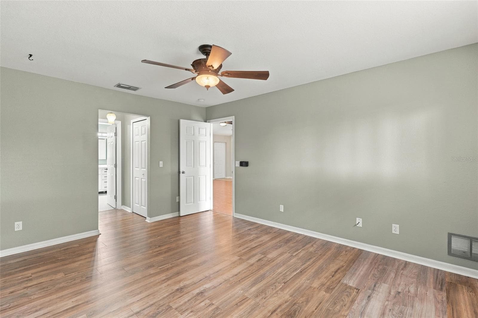 Single Family Residence at 304 NE 20TH TER, CAPE CORAL, photo 16 of 35