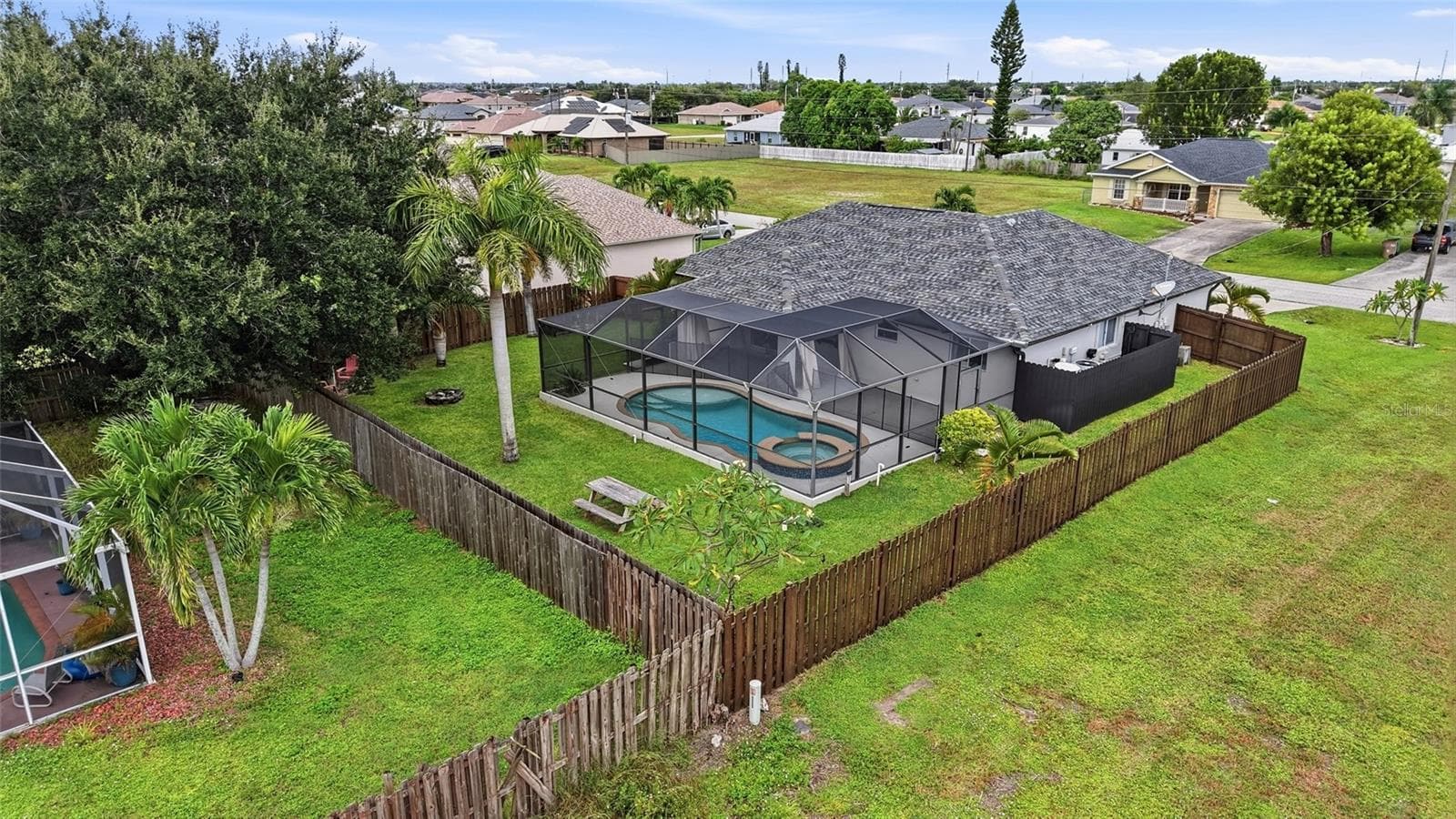 Single Family Residence at 304 NE 20TH TER, CAPE CORAL, photo 34 of 35