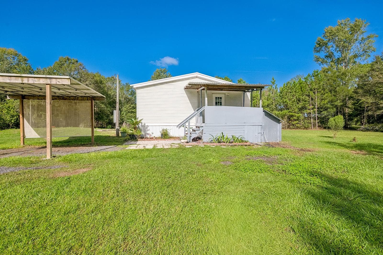 Manufactured Home at 3583 NW 216TH ST, LAWTEY, photo 22 of 68