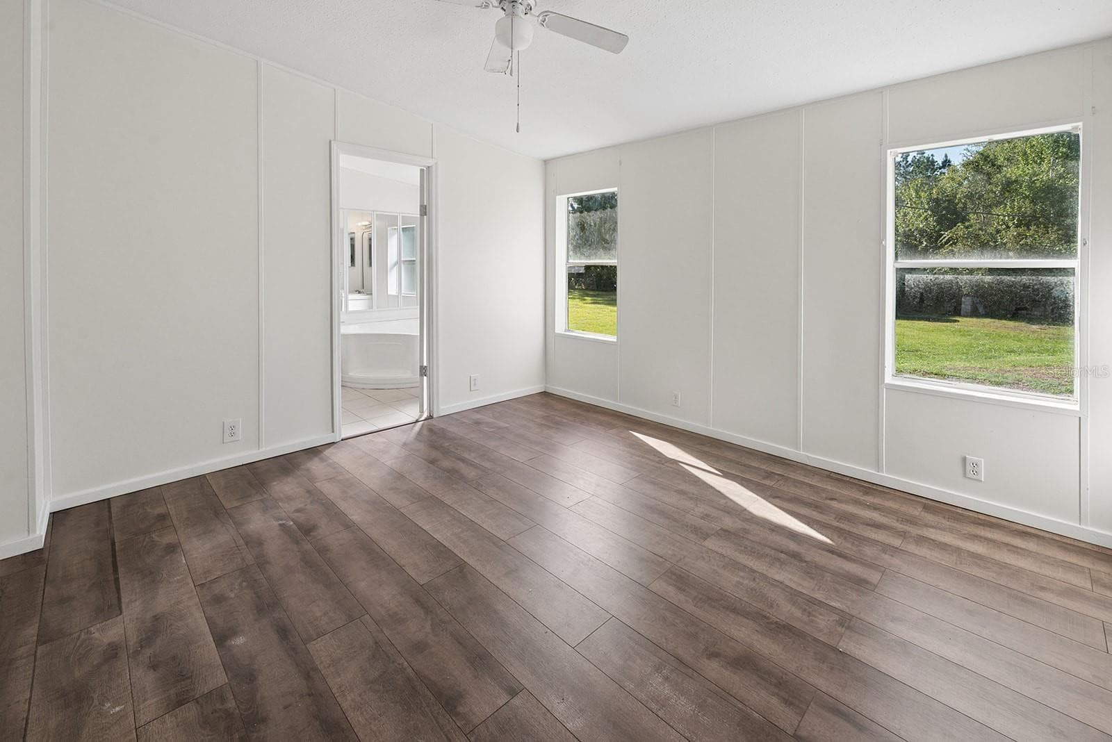 Manufactured Home at 3583 NW 216TH ST, LAWTEY, photo 51 of 68