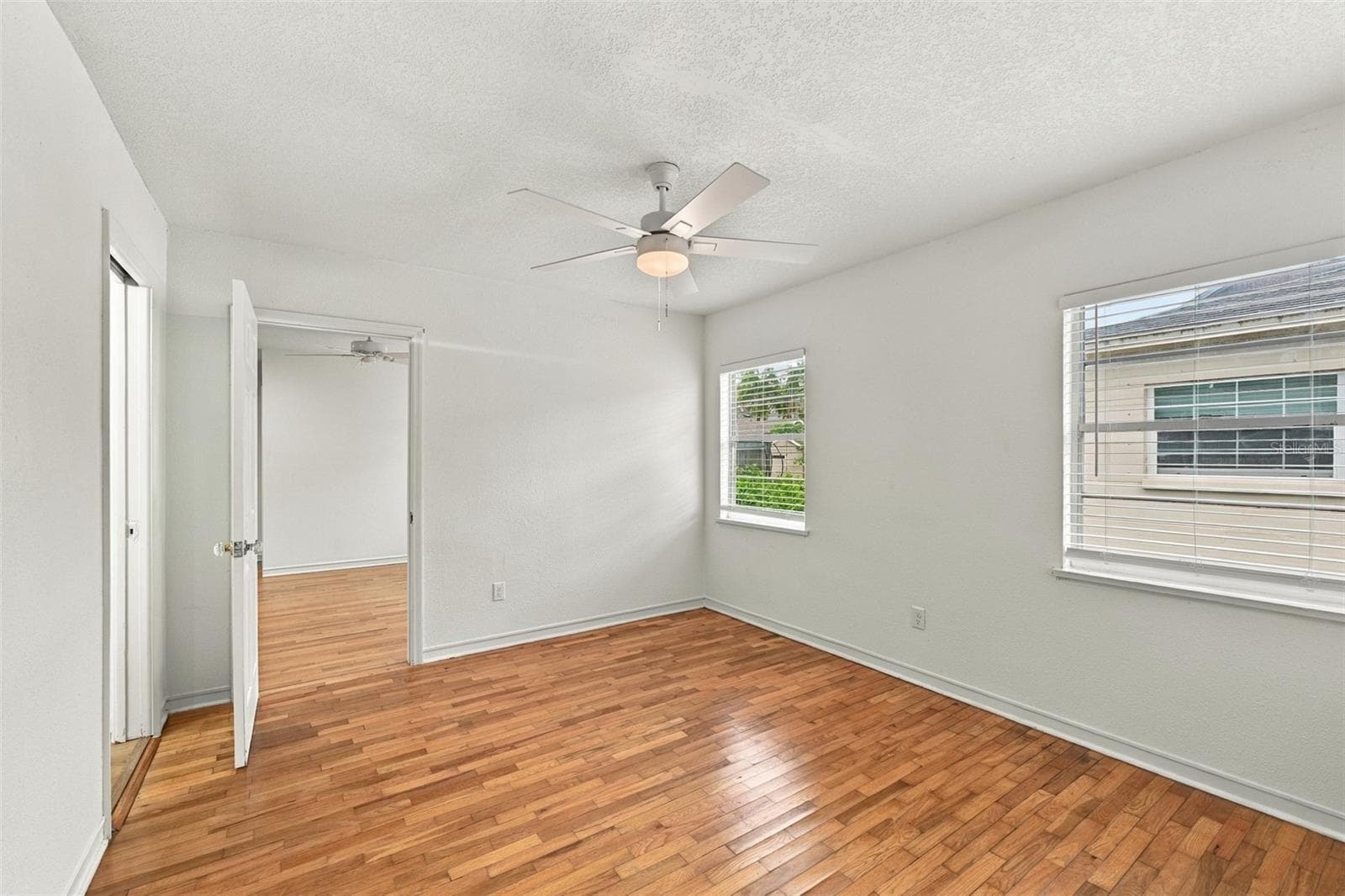 Single Family Residence at 212 S BRADFORD AVE, TAMPA, photo 18 of 39