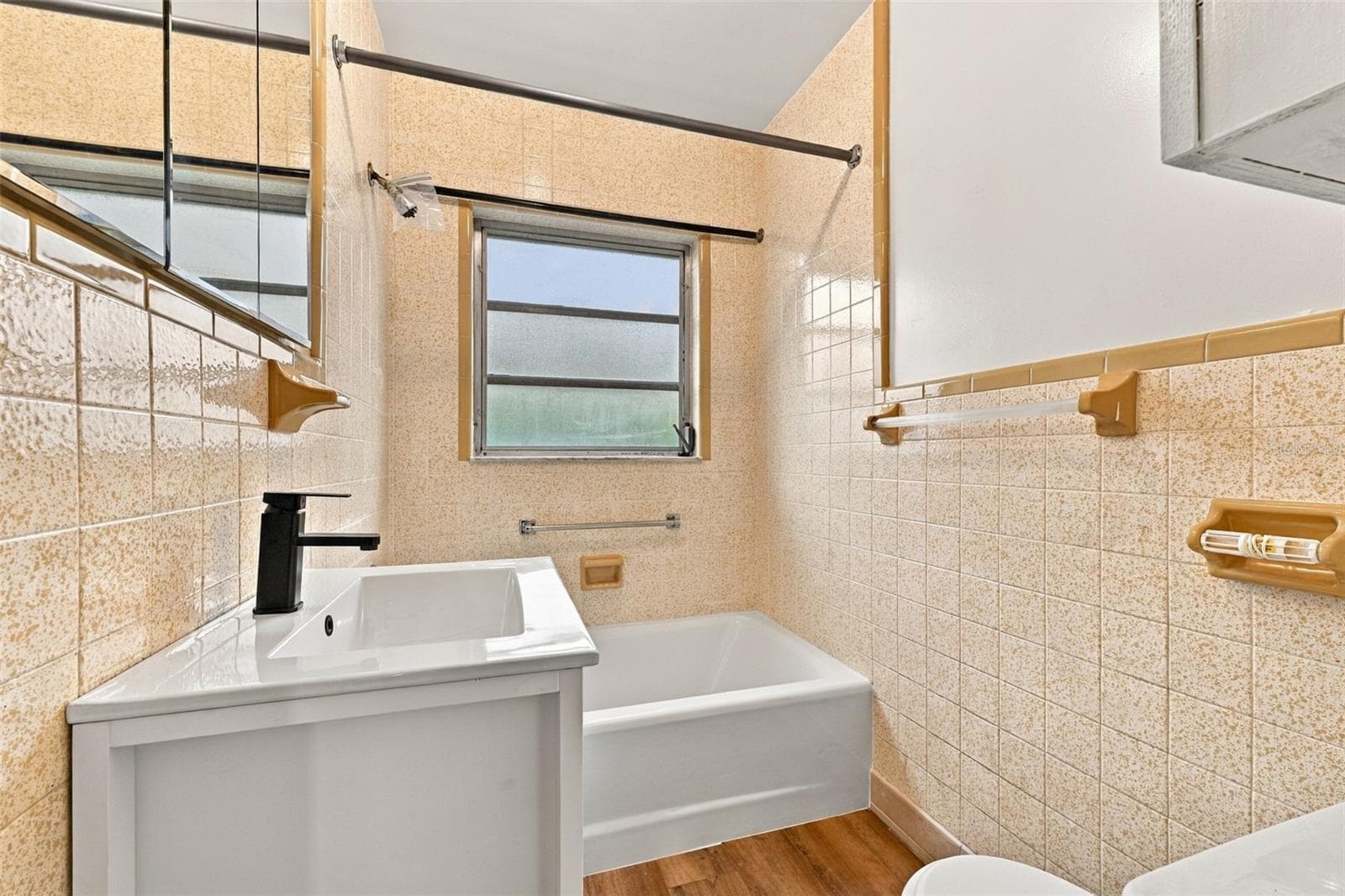 Single Family Residence at 212 S BRADFORD AVE, TAMPA, photo 30 of 39