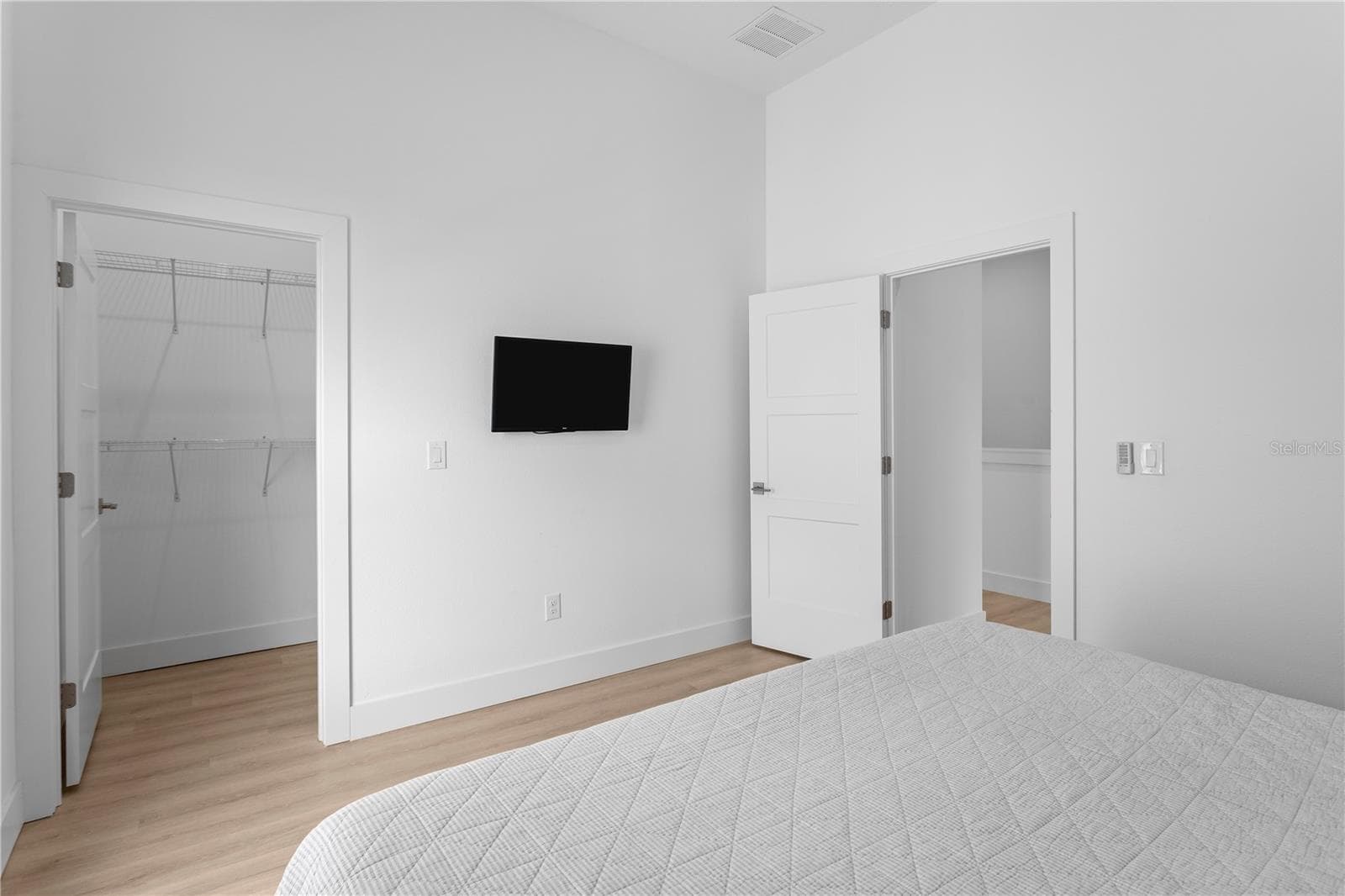 Townhouse at 3870 POMPANO DR SE, ST PETERSBURG, photo 27 of 38