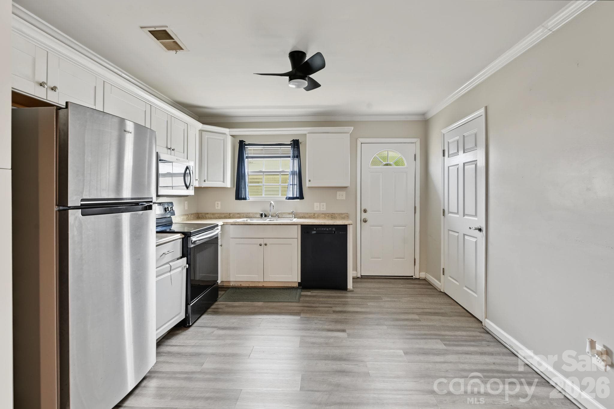 Single Family Residence at 250 Booker Washington Street, Rock Hill, photo 11 of 30