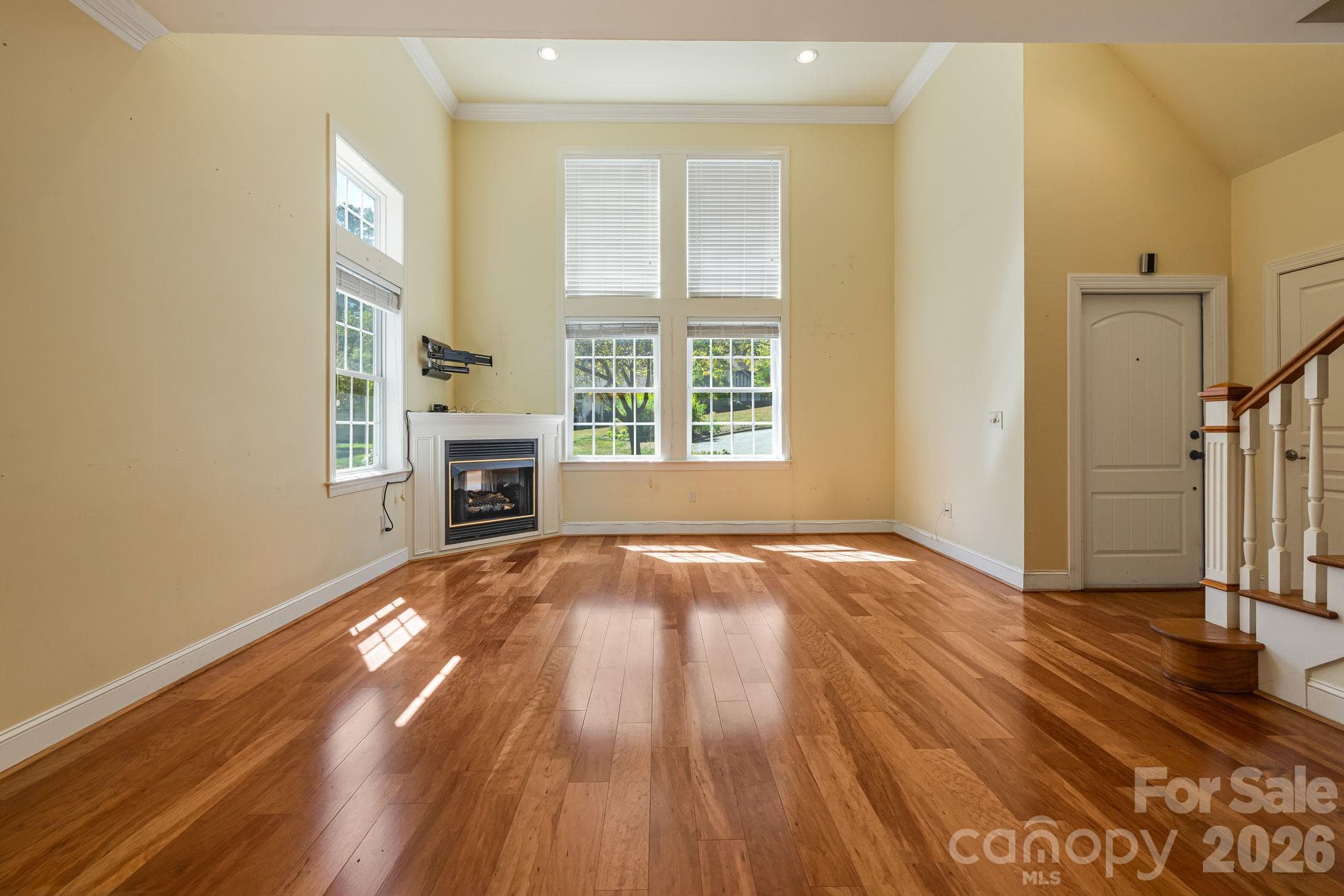 Condominium at 28 Trafalgar Circle, Asheville, photo 4 of 48