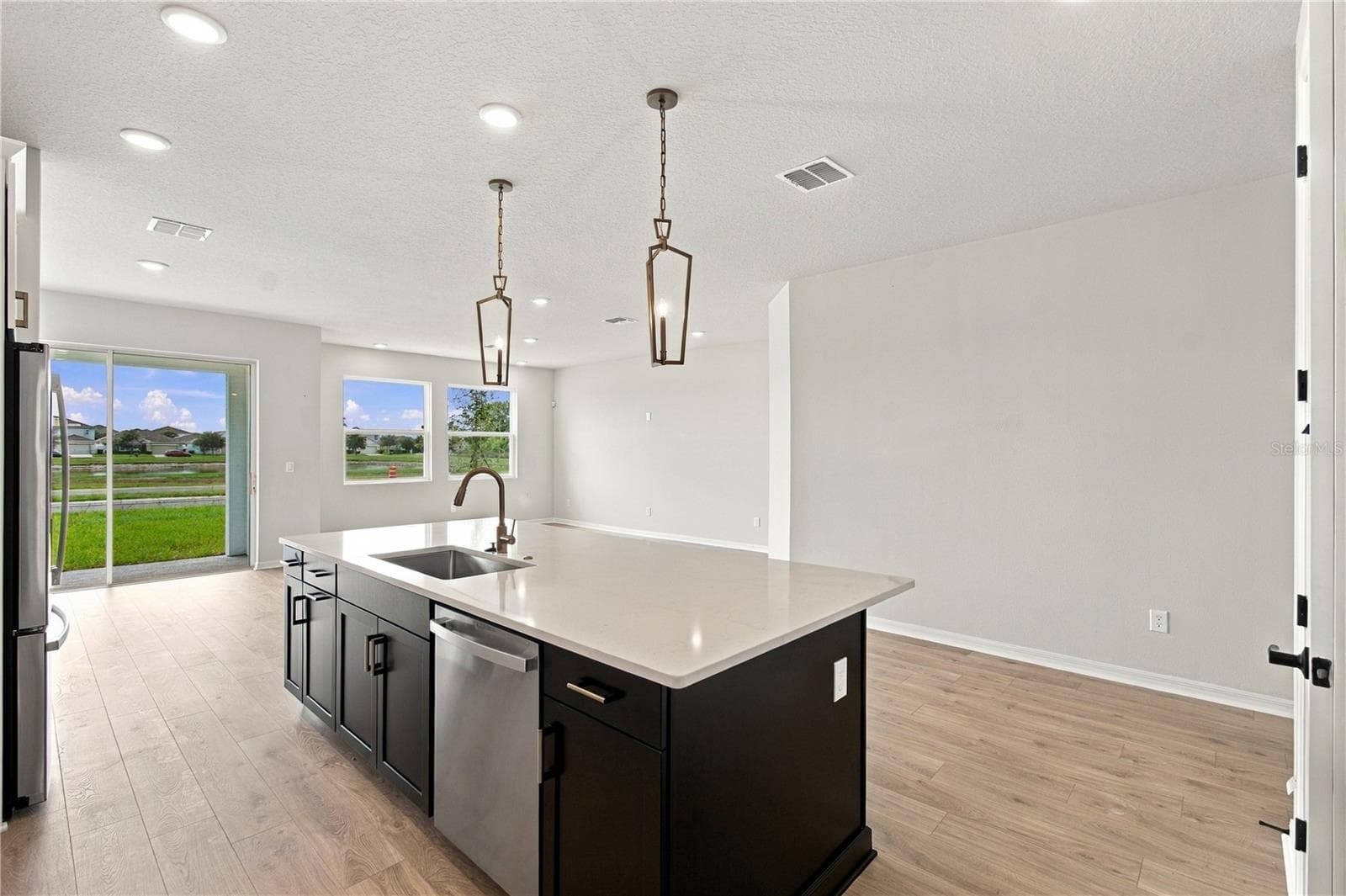 Kitchen - 5129 CHATTAHOOCHEE BND, ST CLOUD