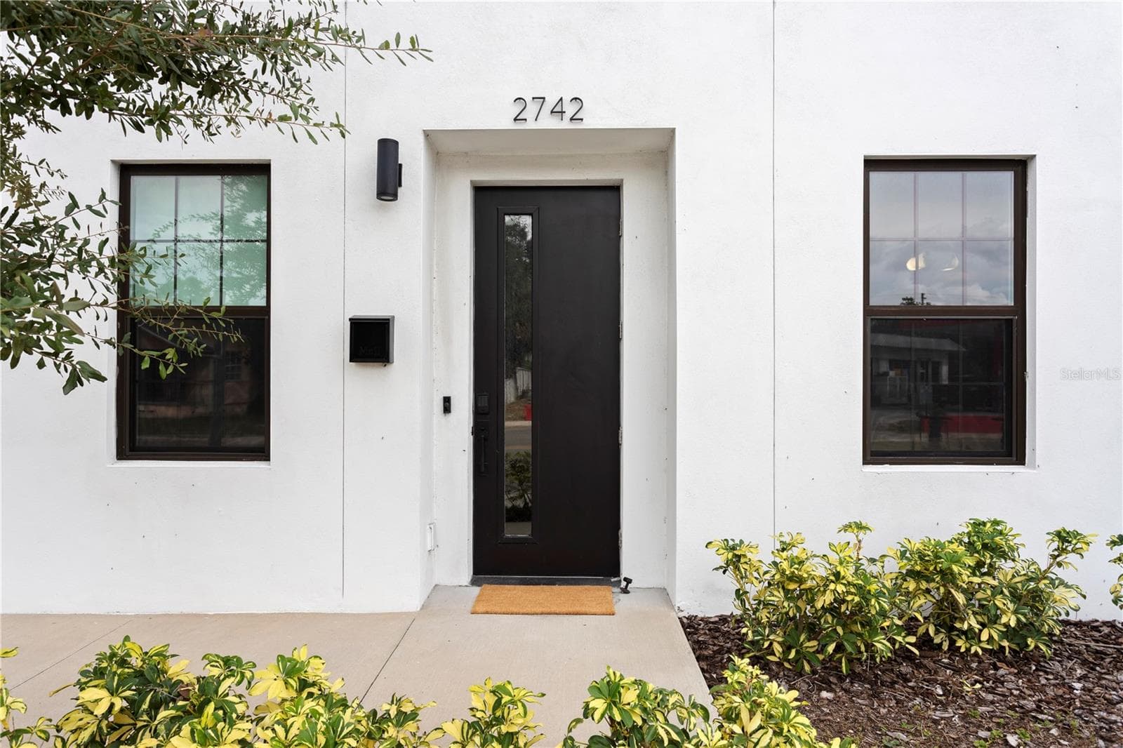 Townhouse at 2724 5TH AVE S, ST PETERSBURG, photo 34 of 38