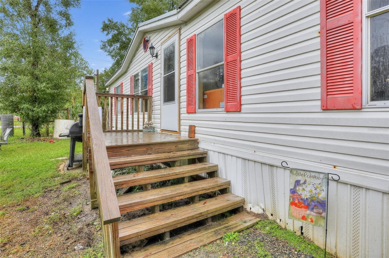 Manufactured Home at 4705 ROBERTA ST, HASTINGS, photo 4 of 30