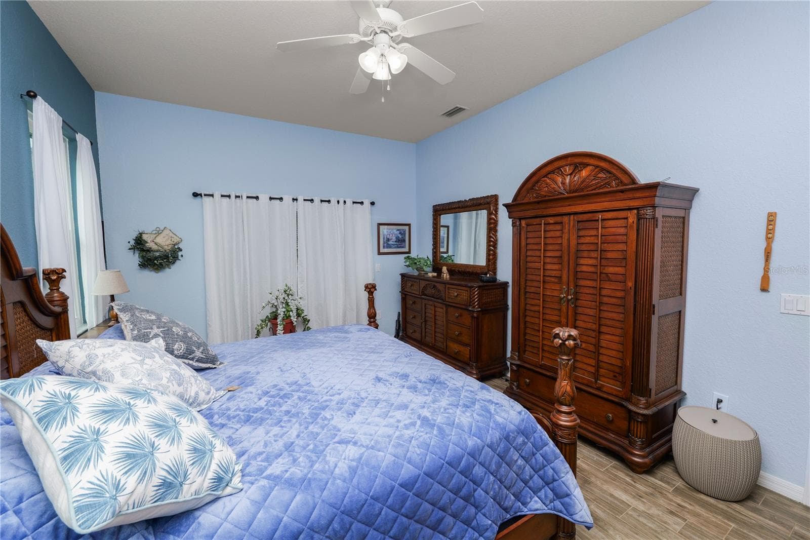 Single Family Residence at 408 MOTORCOACH DR S, POLK CITY, photo 16 of 46
