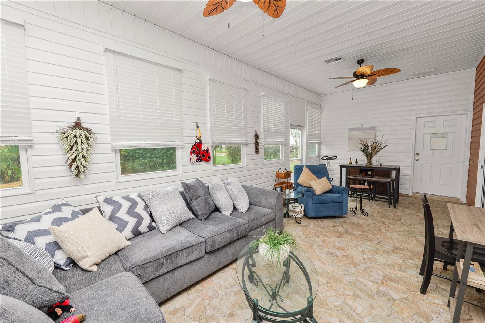 Single Family Residence at 408 MOTORCOACH DR S, POLK CITY, photo 23 of 46