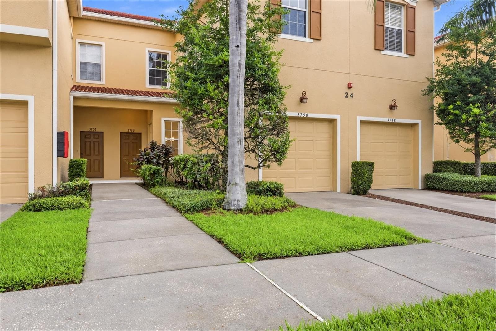 Townhouse at 3750 PARKRIDGE CIR #24-103, SARASOTA, photo 3 of 55