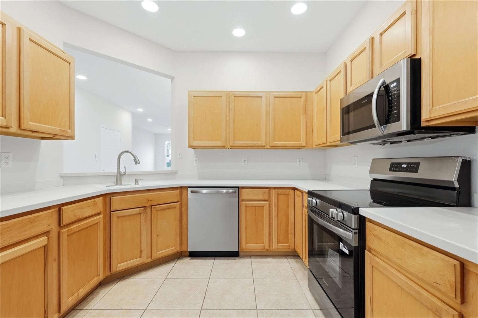 Townhouse at 3750 PARKRIDGE CIR #24-103, SARASOTA, photo 14 of 55