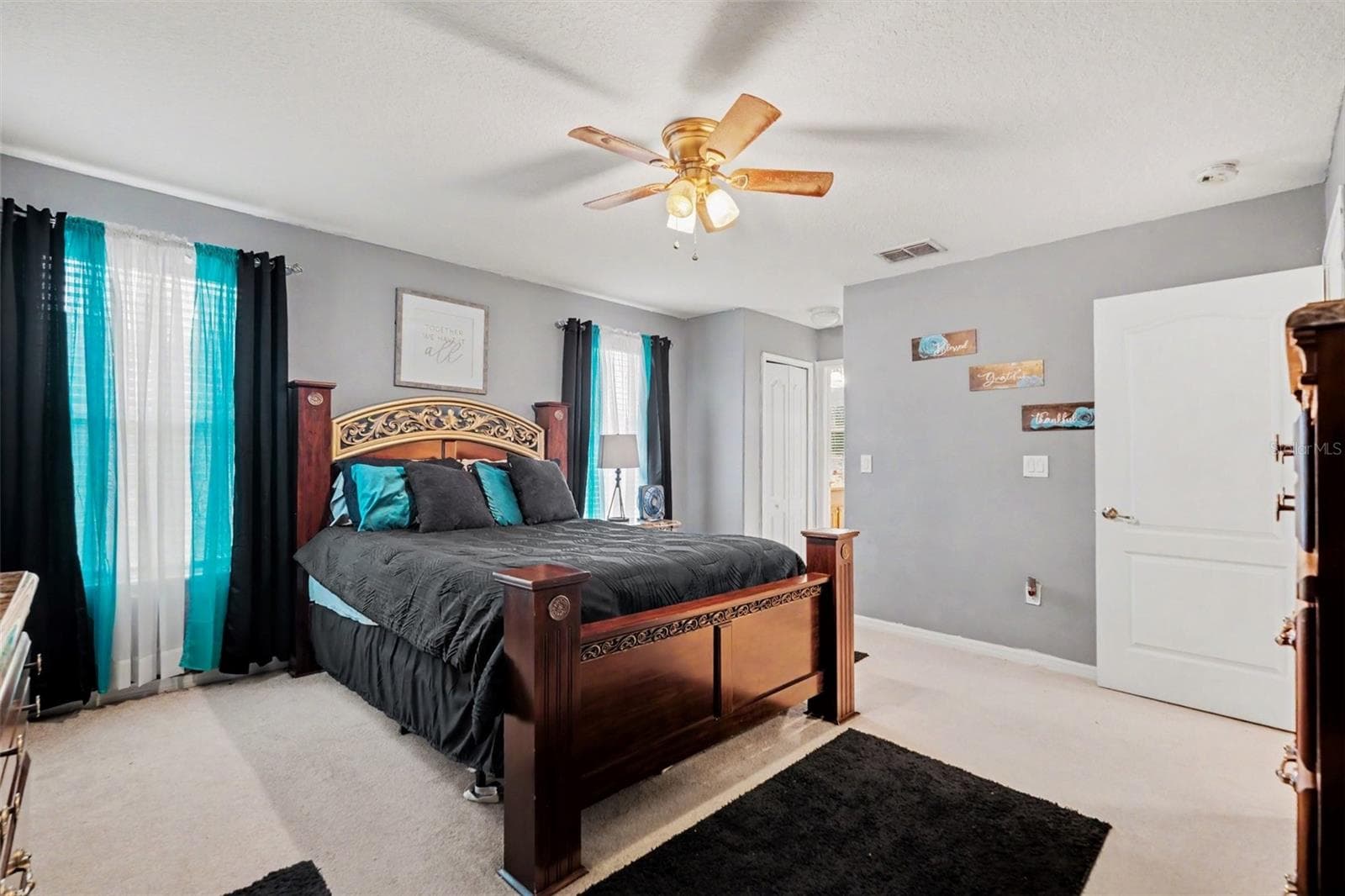 Single Family Residence at 20443 AUTUMN FERN AVE, TAMPA, photo 18 of 30