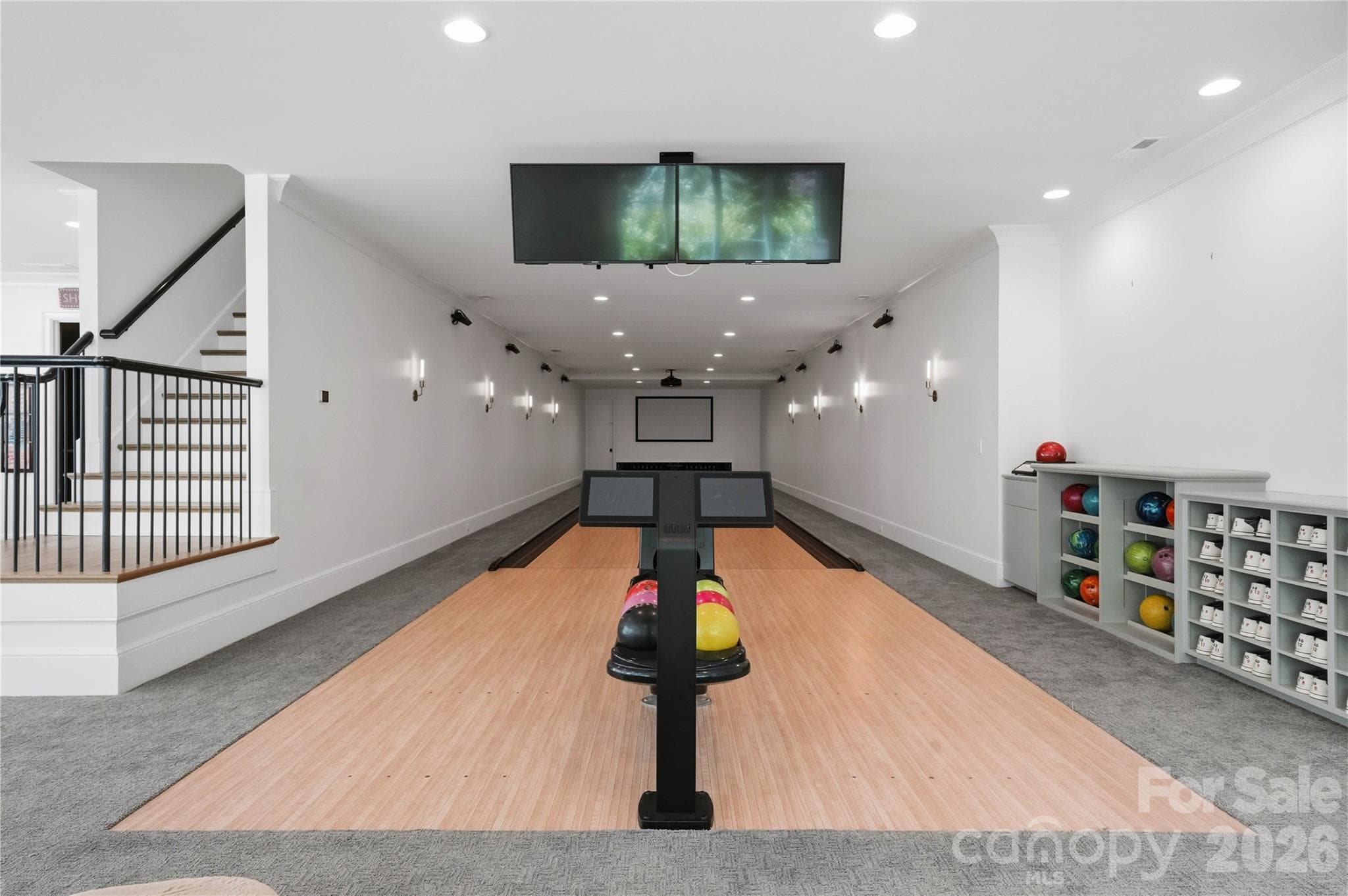 Single Family Residence at 10220 Sweetleaf Place, Charlotte, photo 18 of 35