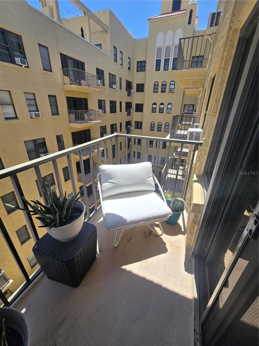 Condominium at 130 4TH AVE N #504, ST PETERSBURG, photo 42 of 45