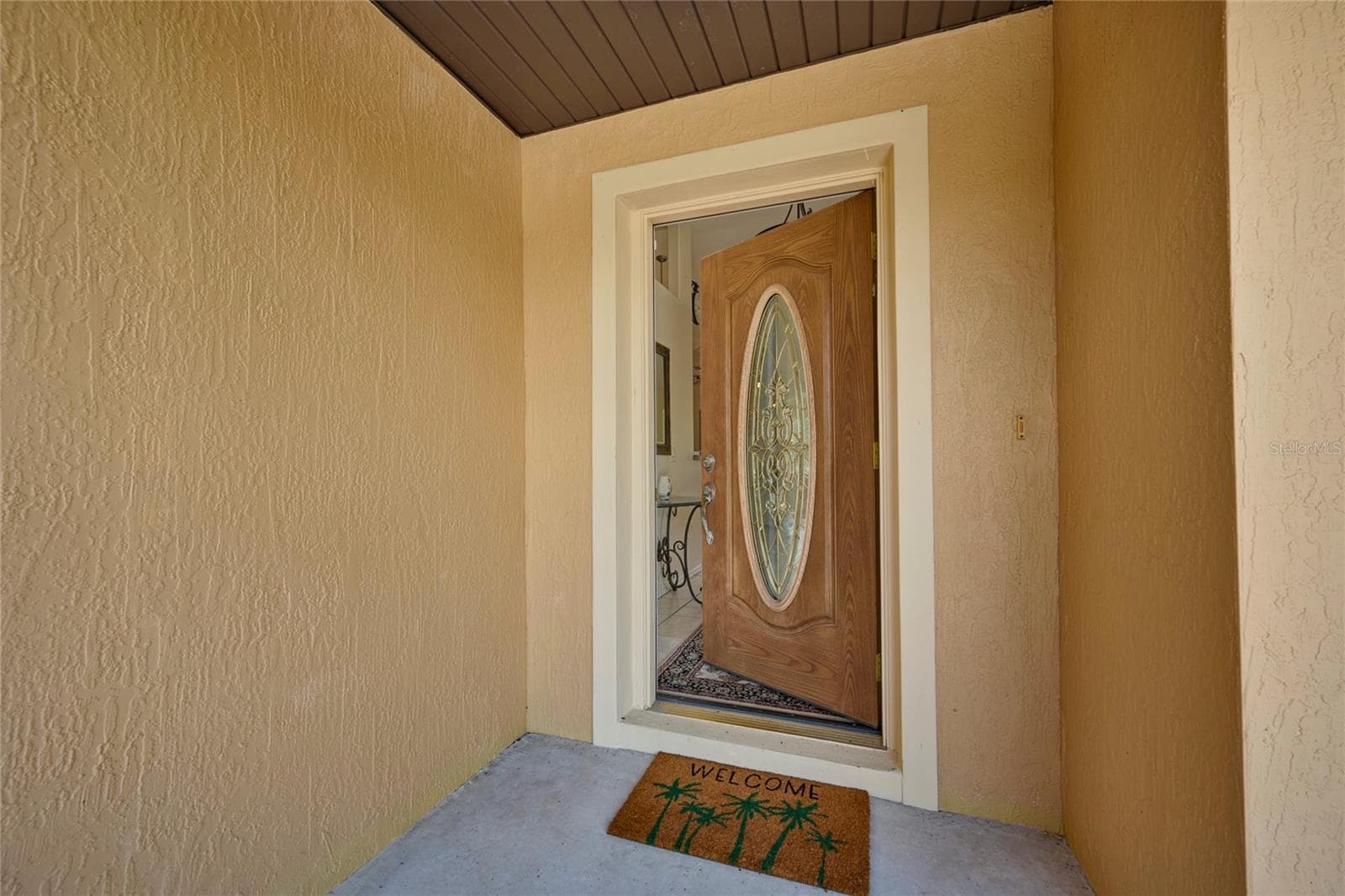 Single Family Residence at 3971 PARK AVE, INDIAN LAKE ESTATES, photo 5 of 43