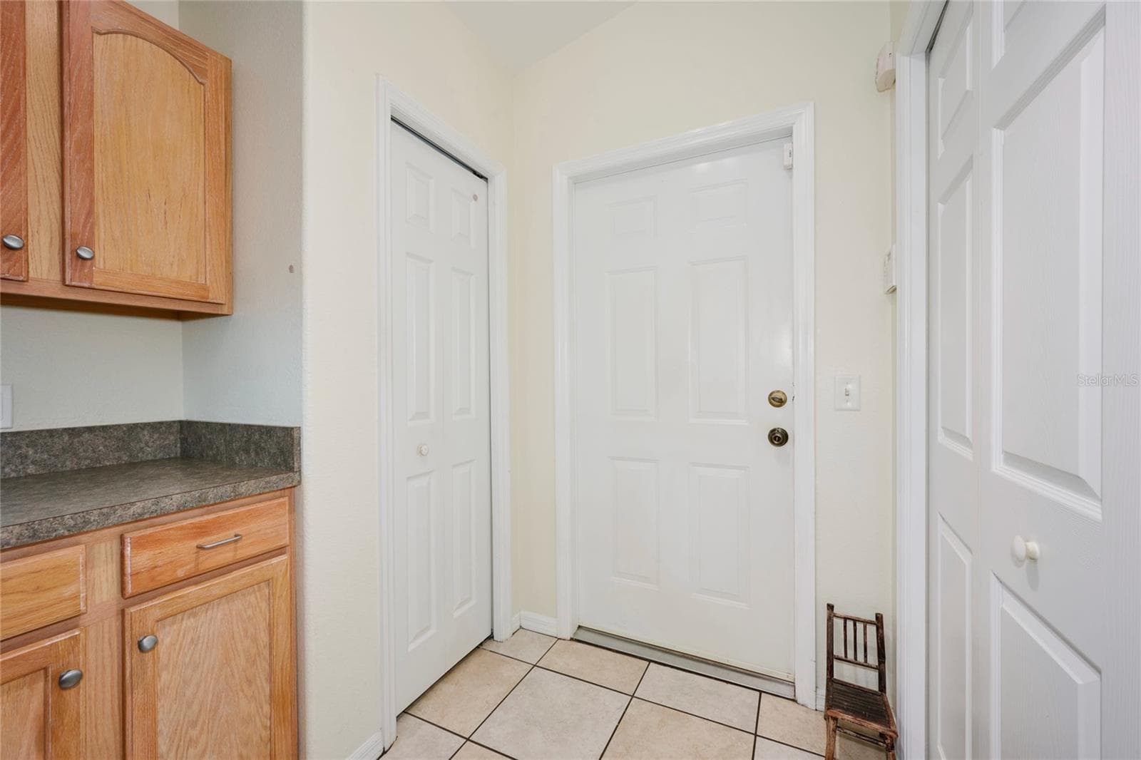 Single Family Residence at 3971 PARK AVE, INDIAN LAKE ESTATES, photo 16 of 43