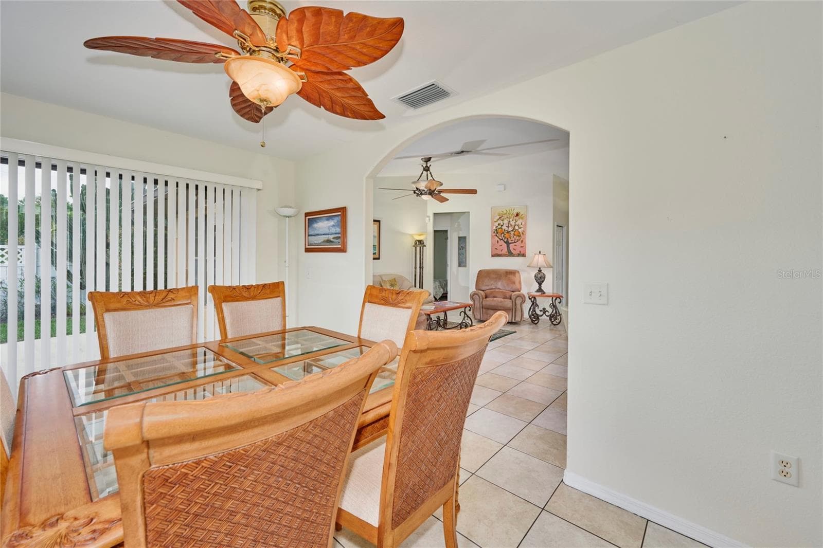 Single Family Residence at 3971 PARK AVE, INDIAN LAKE ESTATES, photo 20 of 43