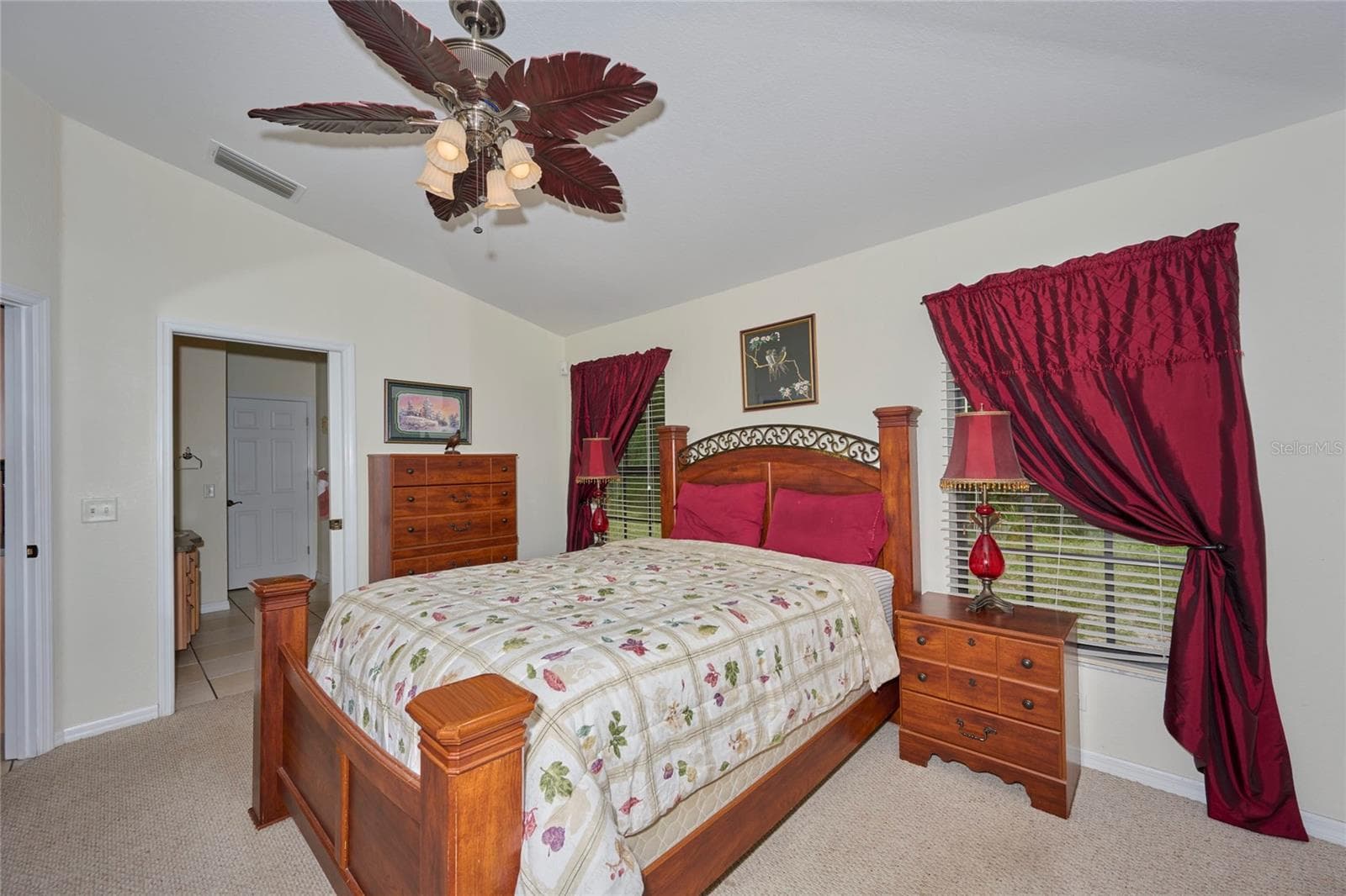 Single Family Residence at 3971 PARK AVE, INDIAN LAKE ESTATES, photo 22 of 43