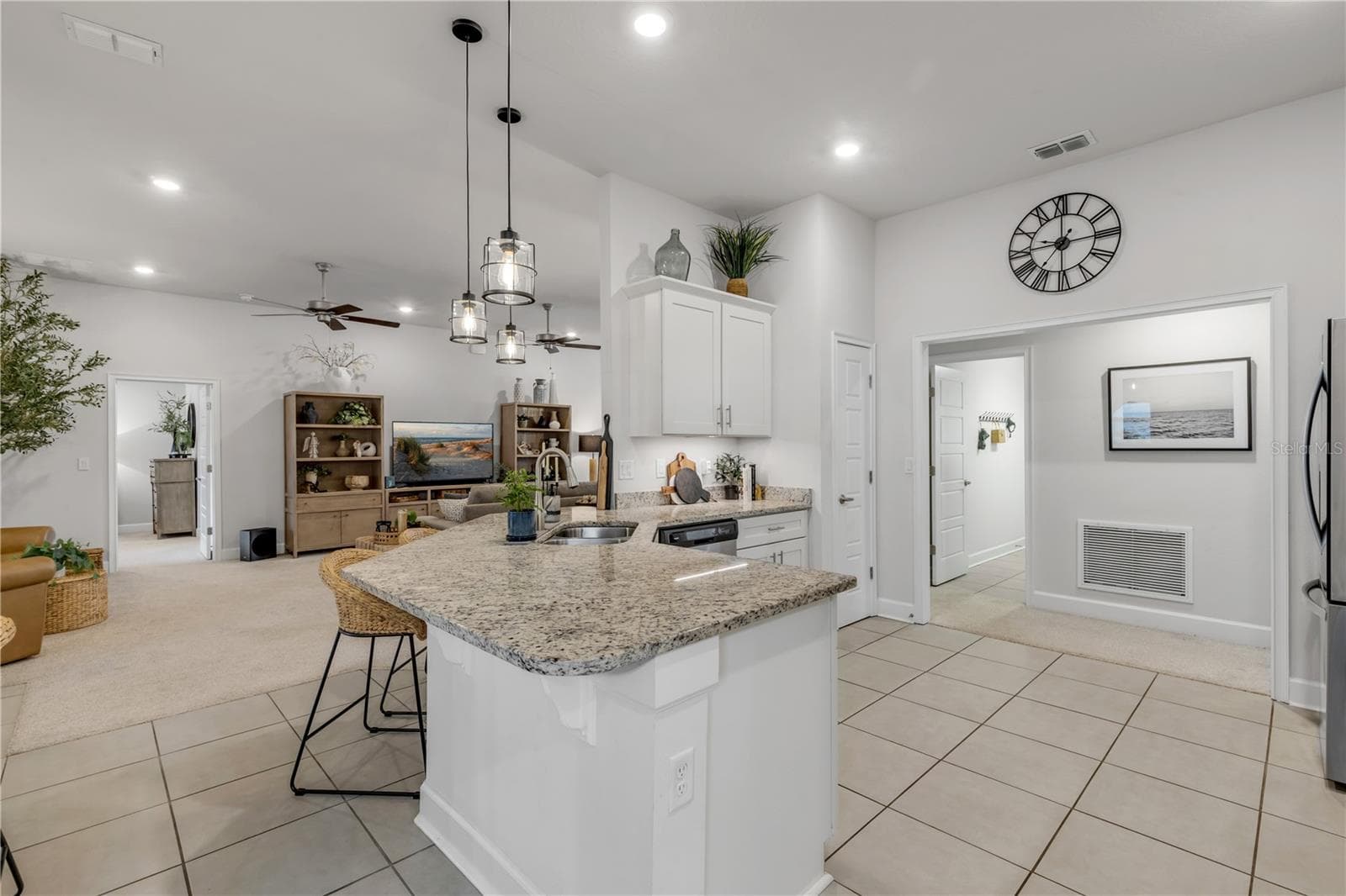 Single Family Residence at 215 LAGOON MIST CT, OAK HILL, photo 15 of 40