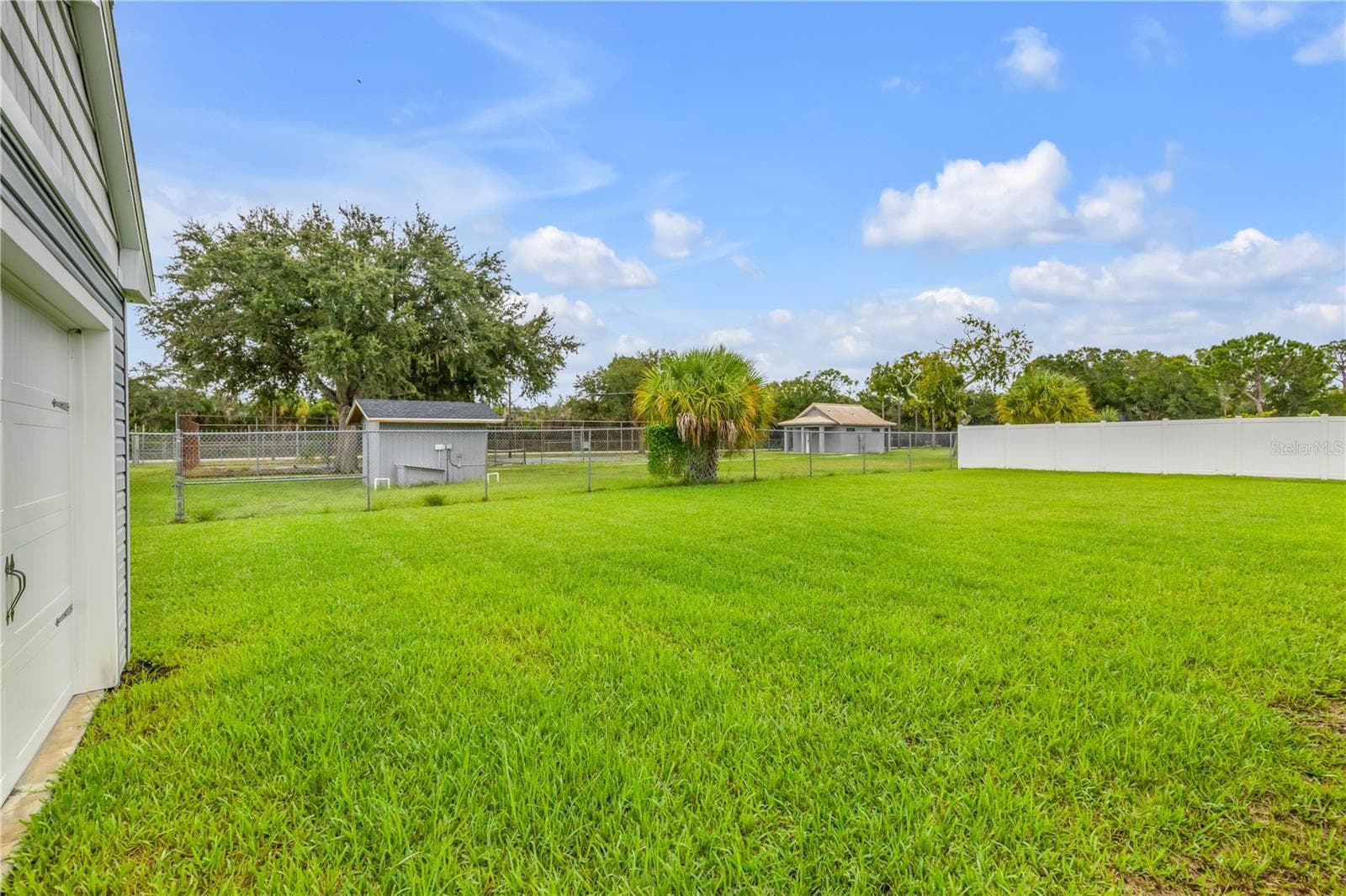 Single Family Residence at 215 LAGOON MIST CT, OAK HILL, photo 32 of 40