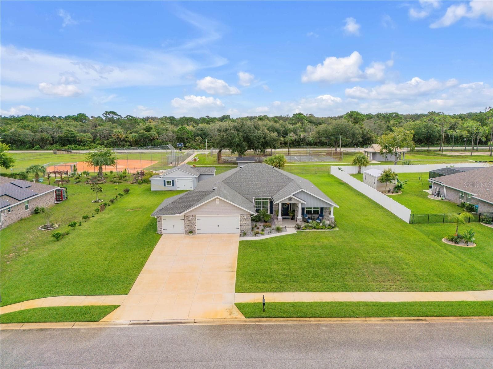 Single Family Residence at 215 LAGOON MIST CT, OAK HILL, photo 35 of 40