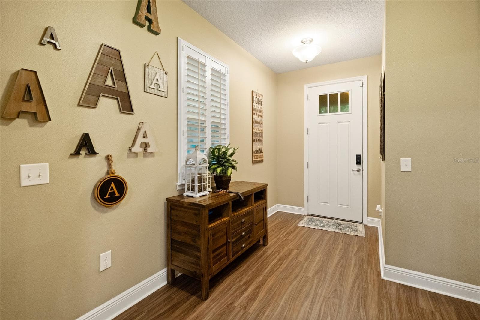 Single Family Residence at 5840 MARMALADE LN, SEMINOLE, photo 3 of 51