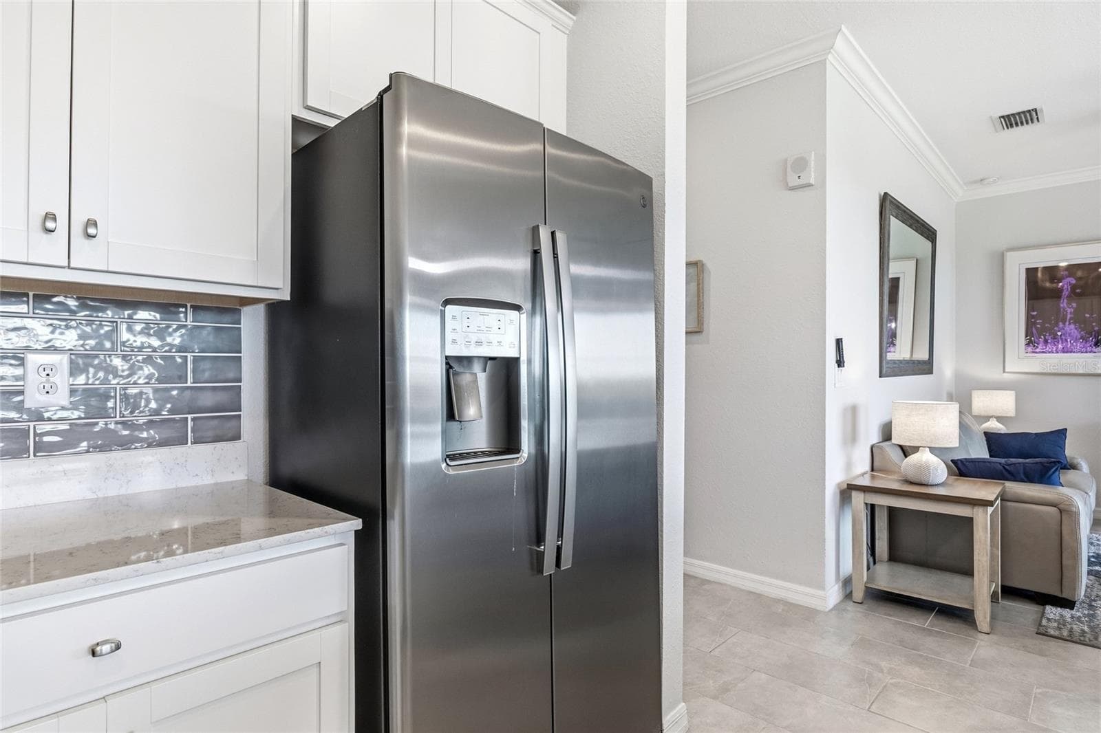 Condominium at 18008 GAWTHROP DR #402, BRADENTON, photo 12 of 39