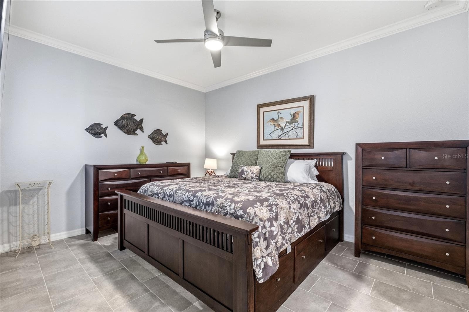 Condominium at 18008 GAWTHROP DR #402, BRADENTON, photo 18 of 39