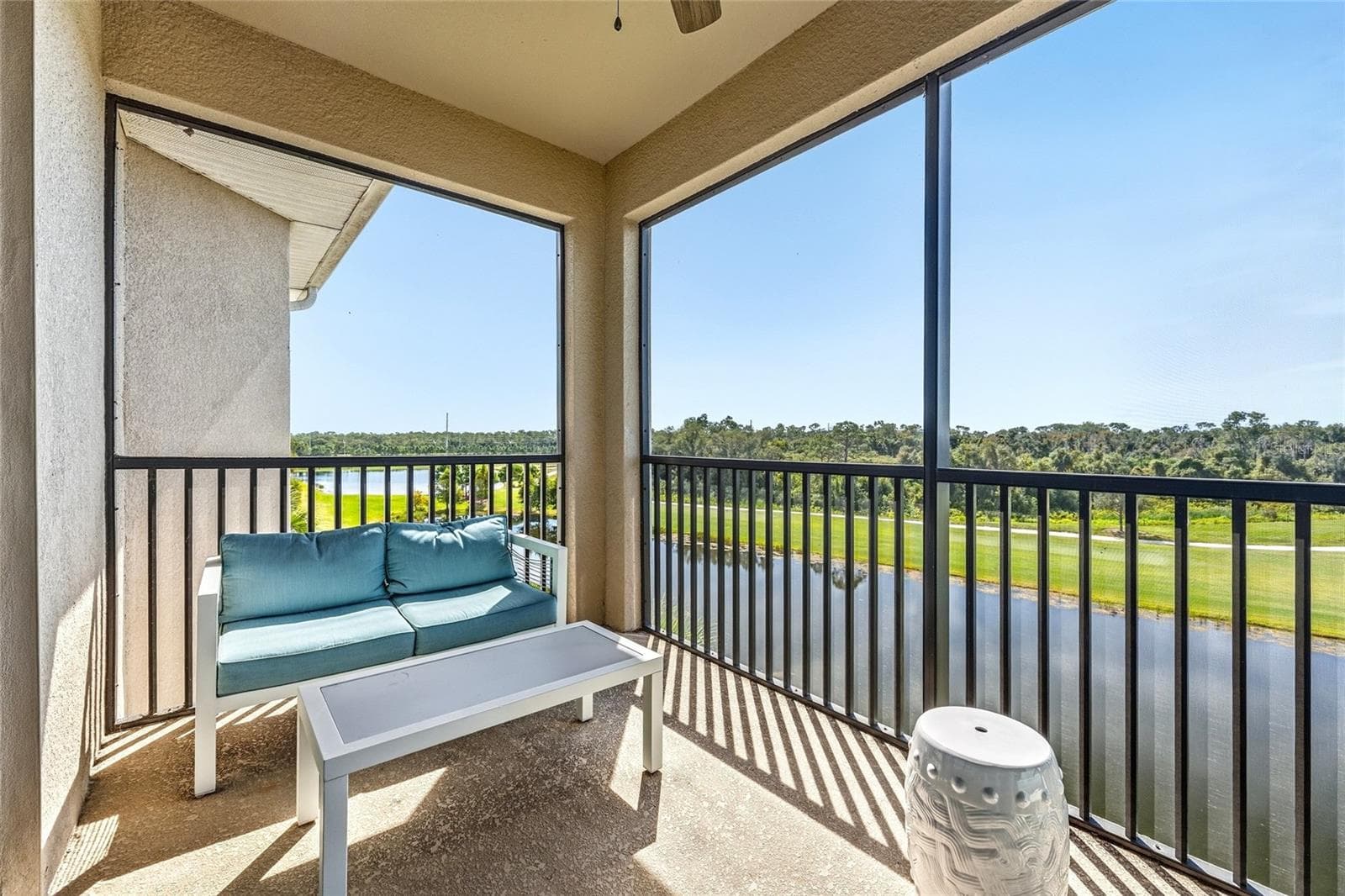 Condominium at 18008 GAWTHROP DR #402, BRADENTON, photo 25 of 39