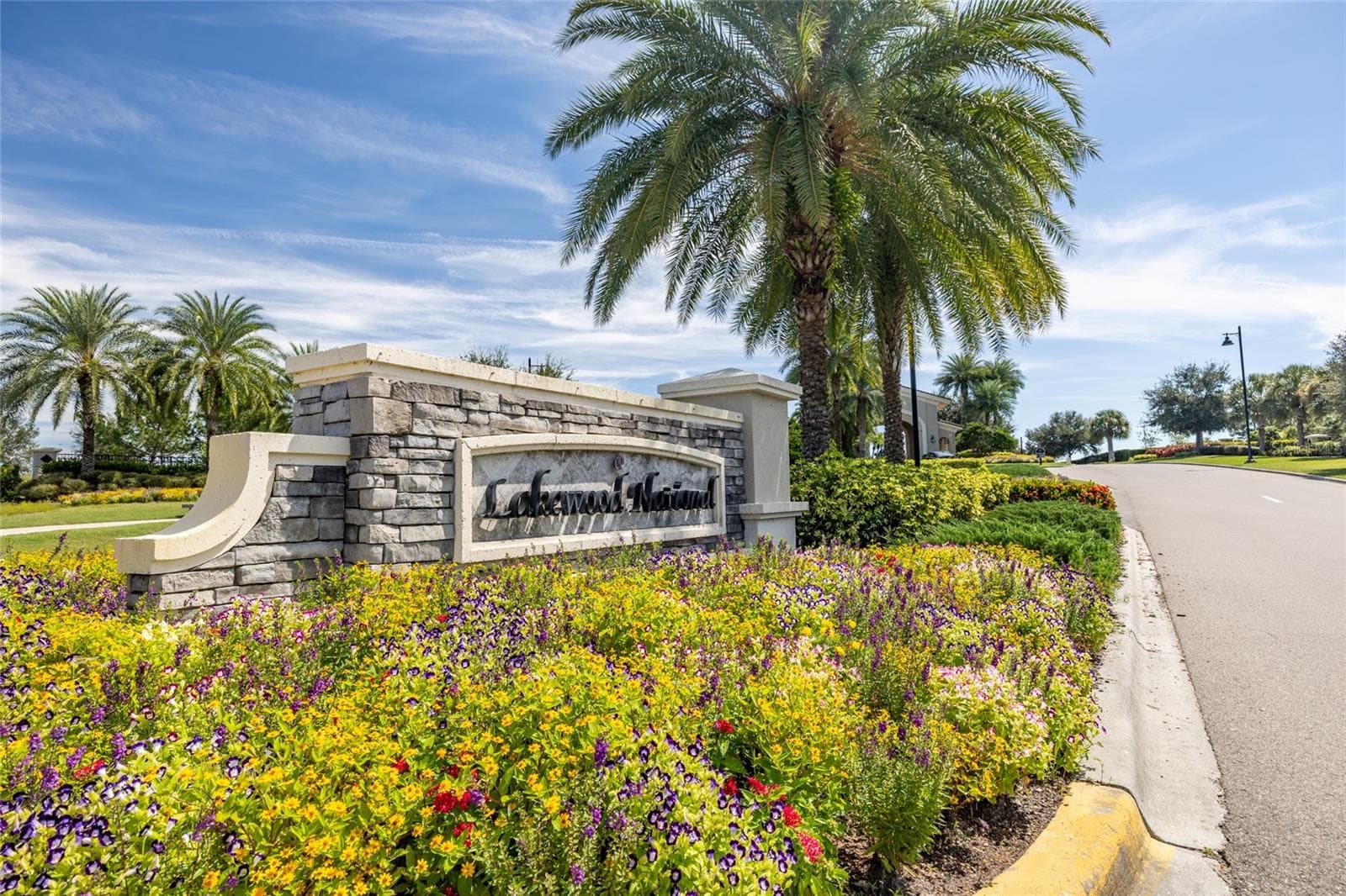 Condominium at 18008 GAWTHROP DR #402, BRADENTON, photo 28 of 39