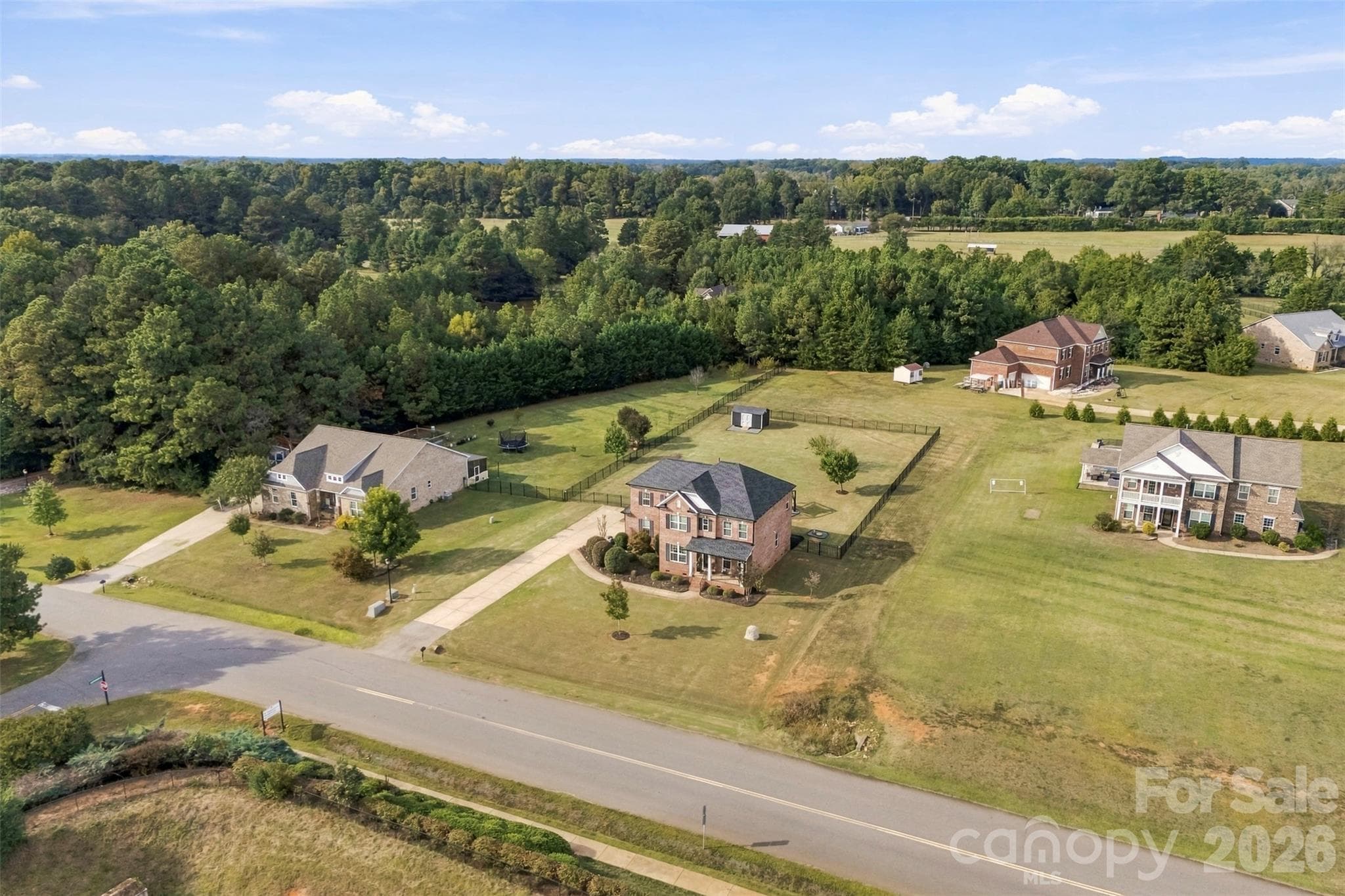 Single Family Residence at 1124 Golden Gate Court, Rock Hill, photo 2 of 48
