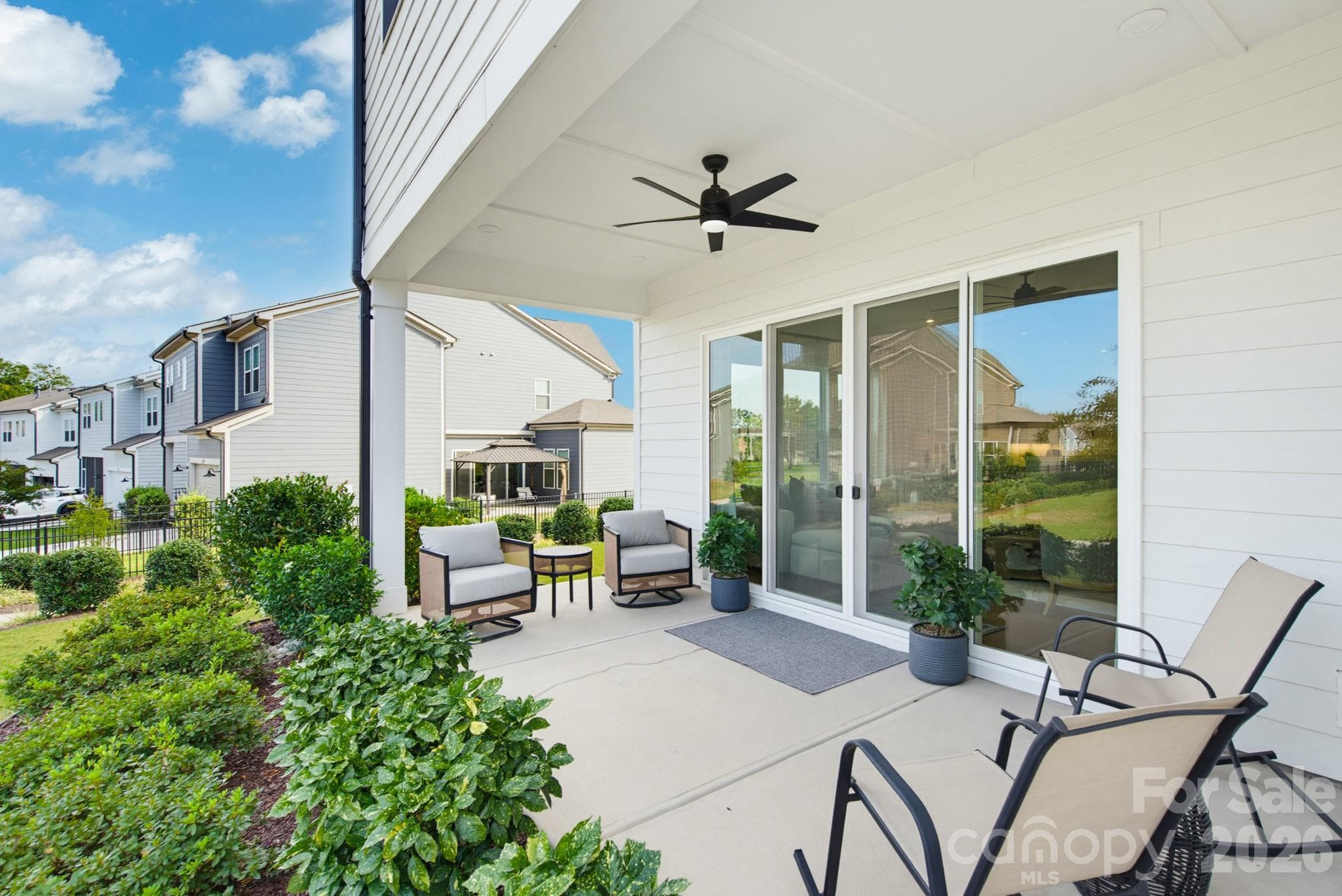 Single Family Residence at 12206 Anne Blount Alley, Huntersville, photo 13 of 47