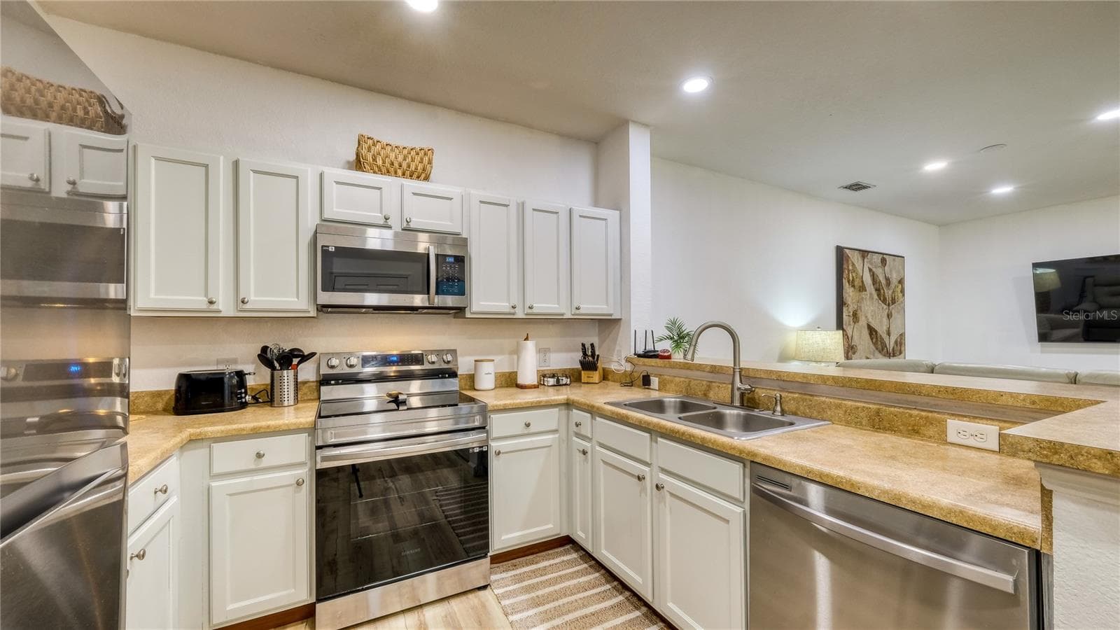 Condominium at 3174 FELTRIM PL #103, KISSIMMEE, photo 20 of 51