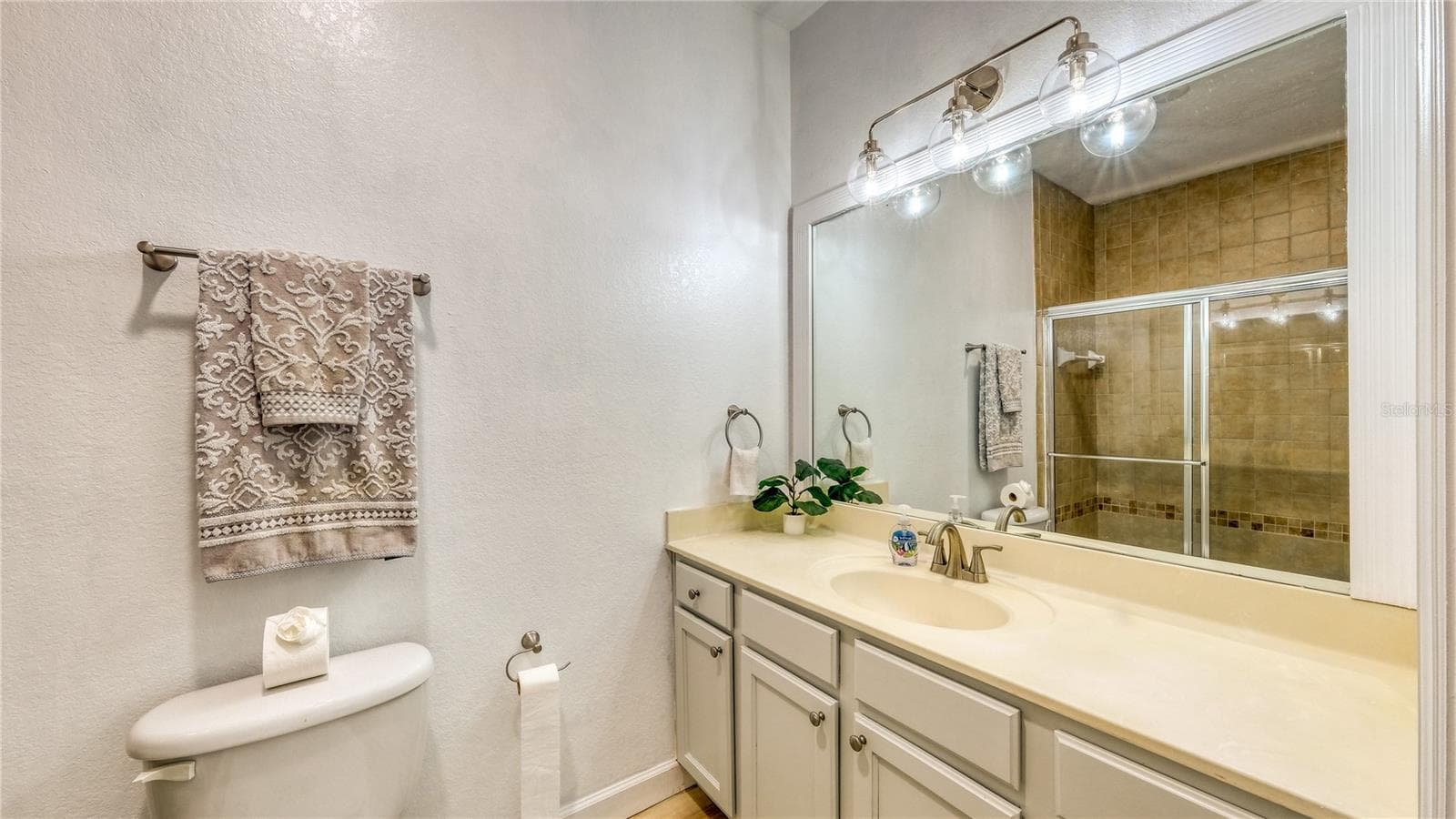 Condominium at 3174 FELTRIM PL #103, KISSIMMEE, photo 25 of 51
