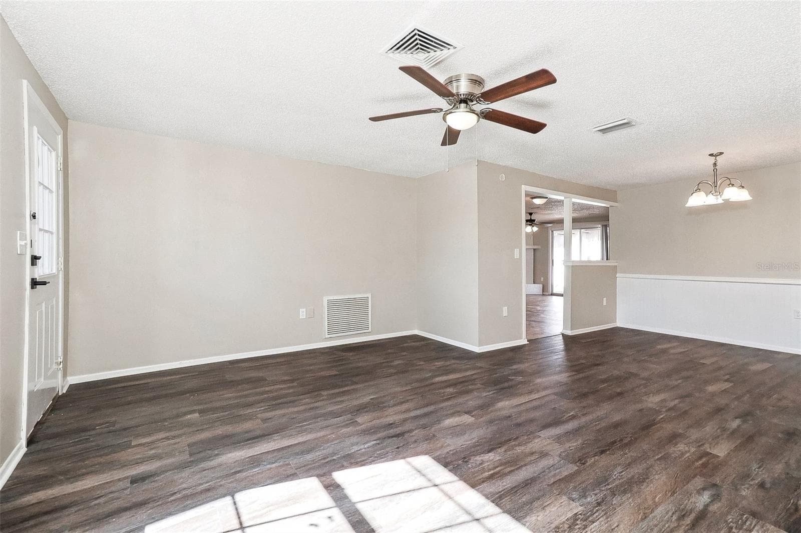 Single Family Residence at 6452 LANGSTON AVE, NEW PORT RICHEY, photo 3 of 21