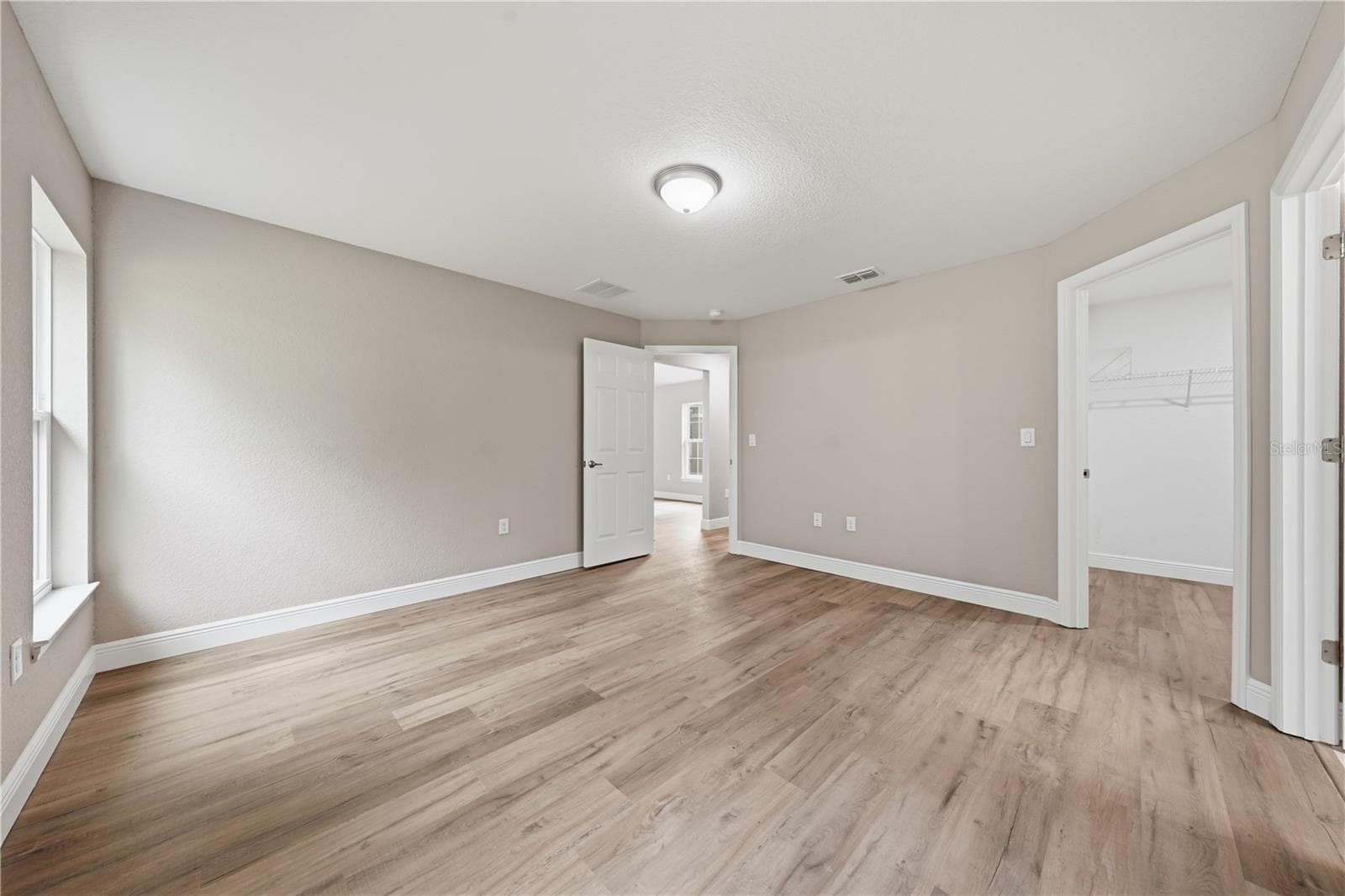 Single Family Residence at 3962 SE 142ND LN, SUMMERFIELD, photo 16 of 40