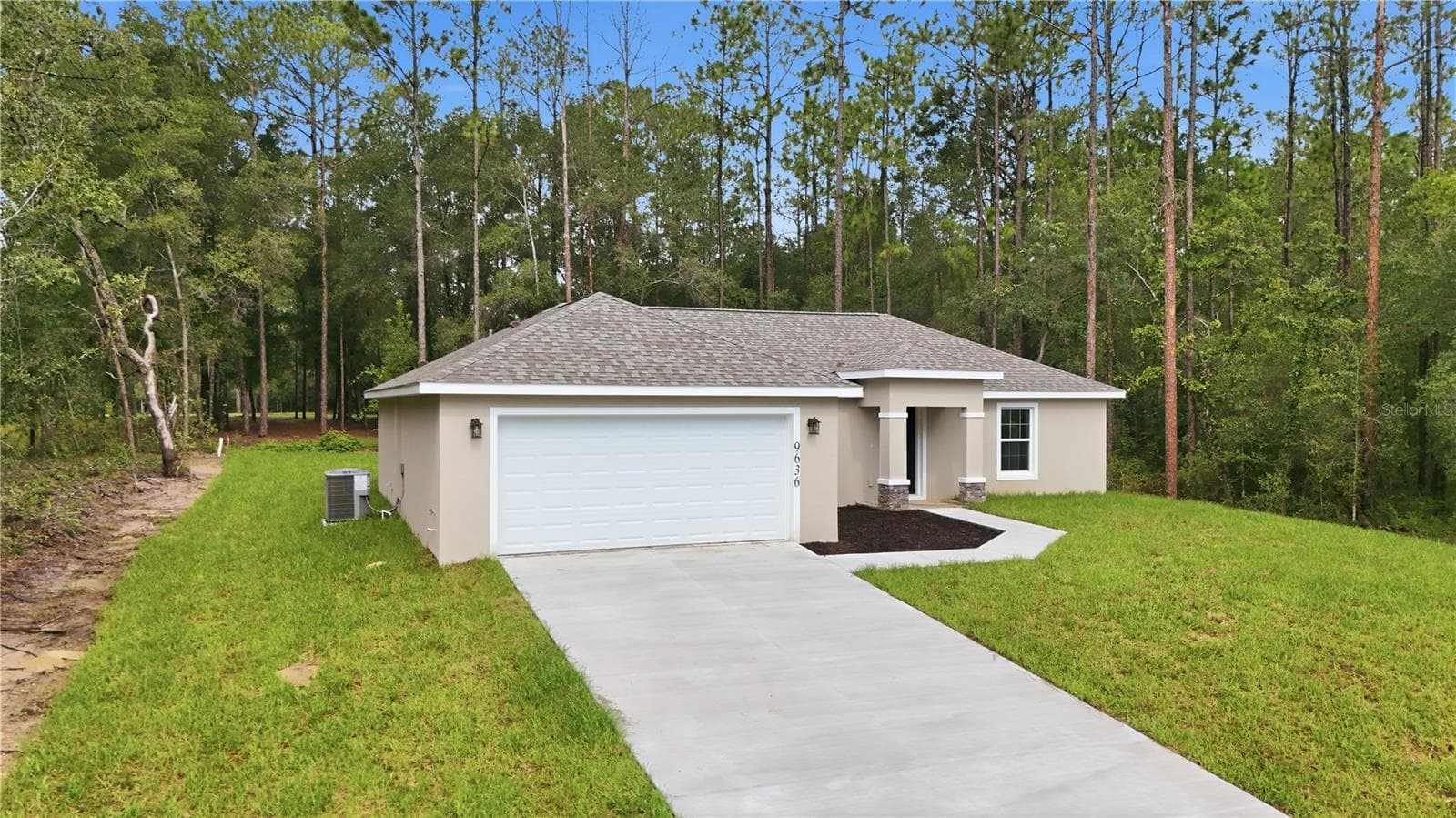 Single Family Residence at 3962 SE 142ND LN, SUMMERFIELD, photo 34 of 40