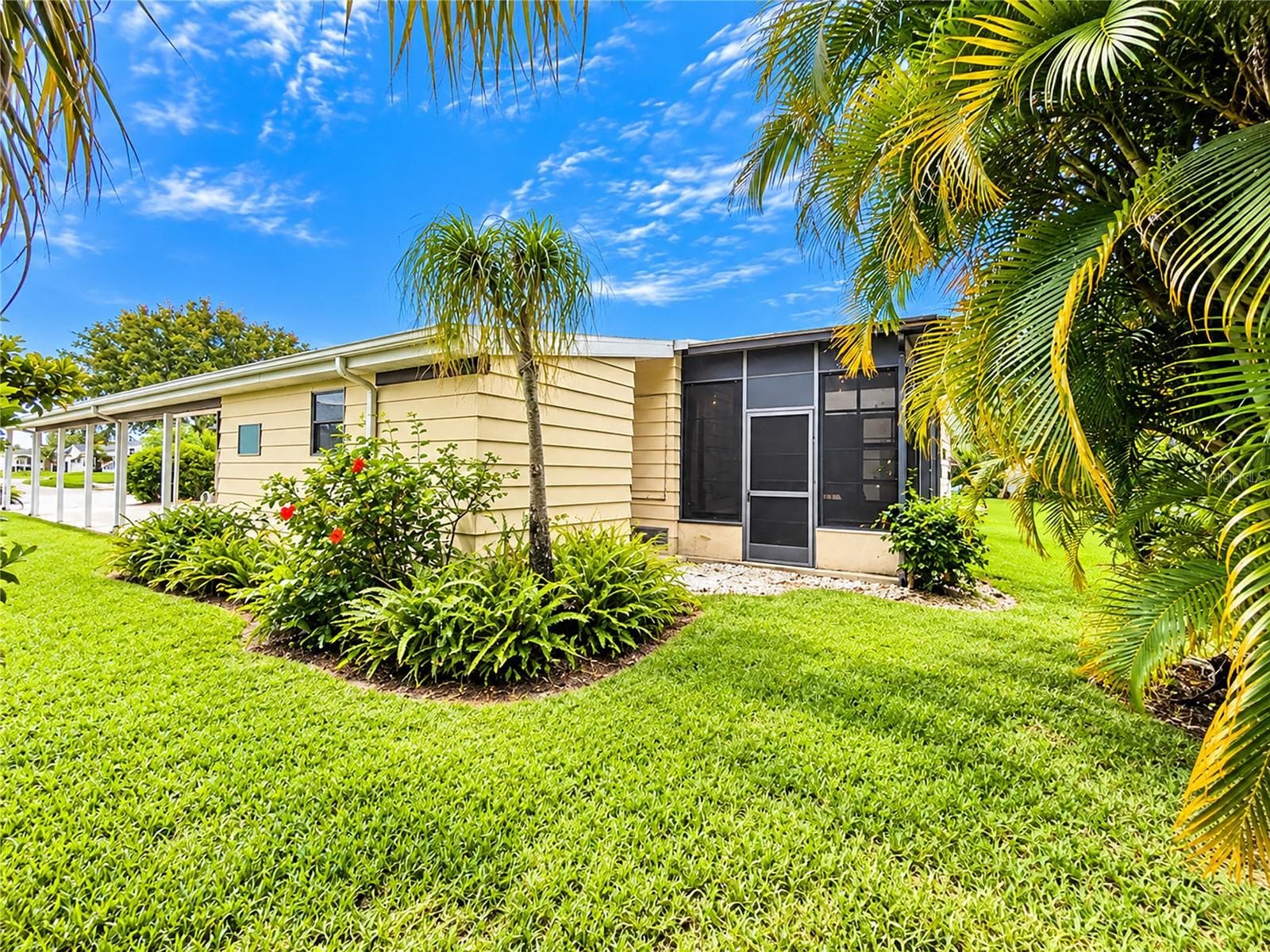 Manufactured Home at 15 MEADOWLARK CIR, ELLENTON, photo 9 of 63