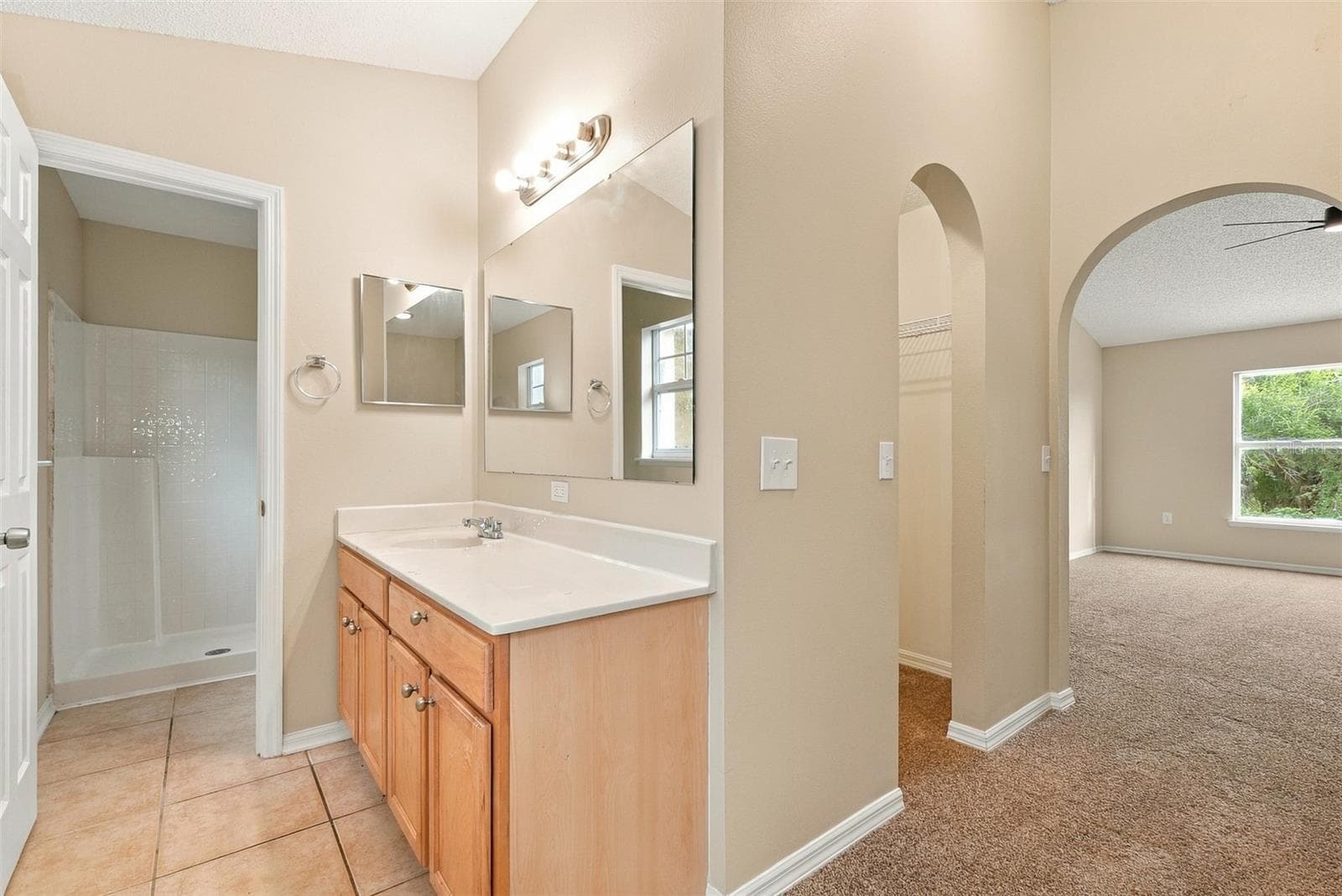 Single Family Residence at 2228 SANDRIDGE CIR, EUSTIS, photo 18 of 22